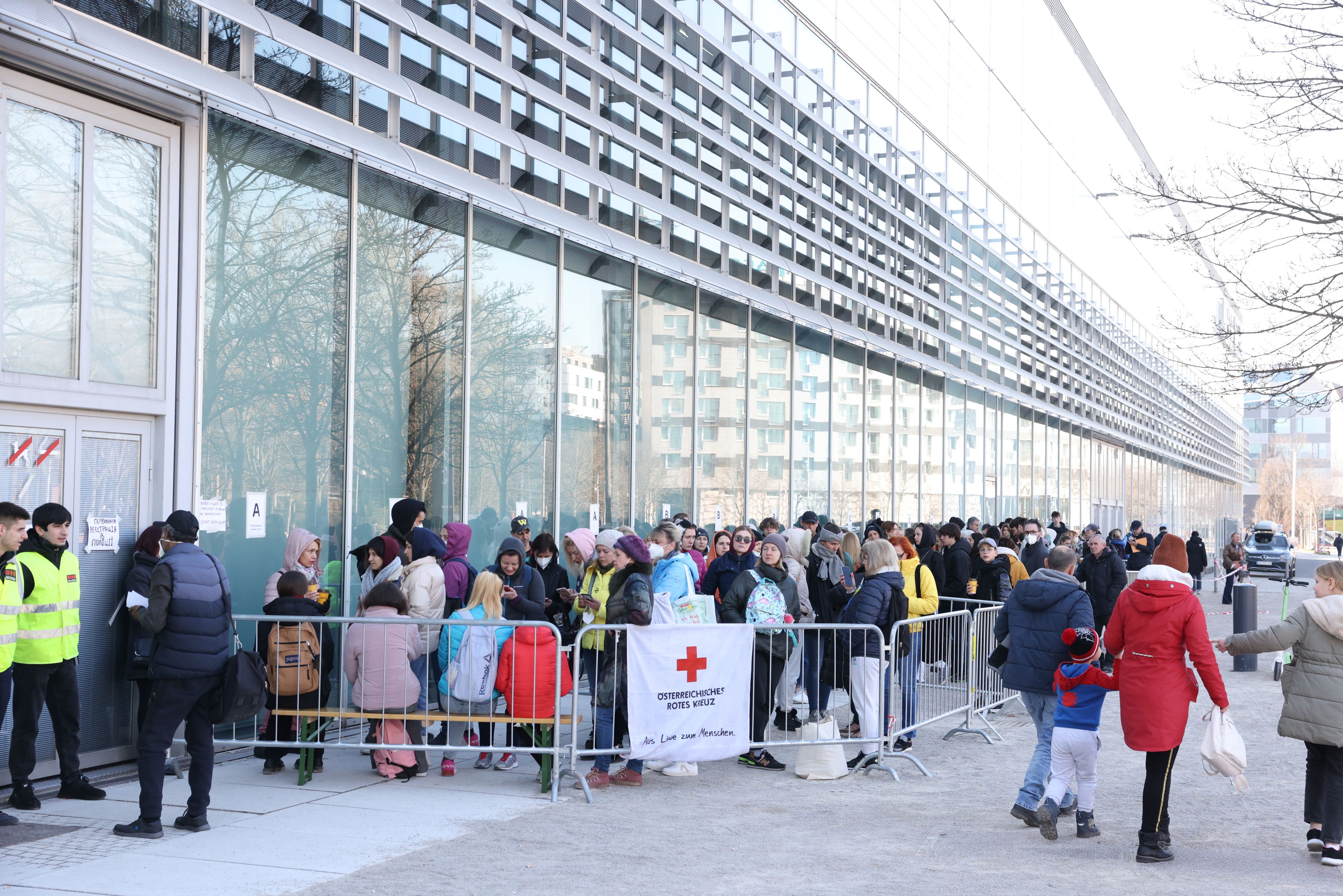 In der Messe Wien können 1.200 ukrainische Geflüchtete betreut werden.