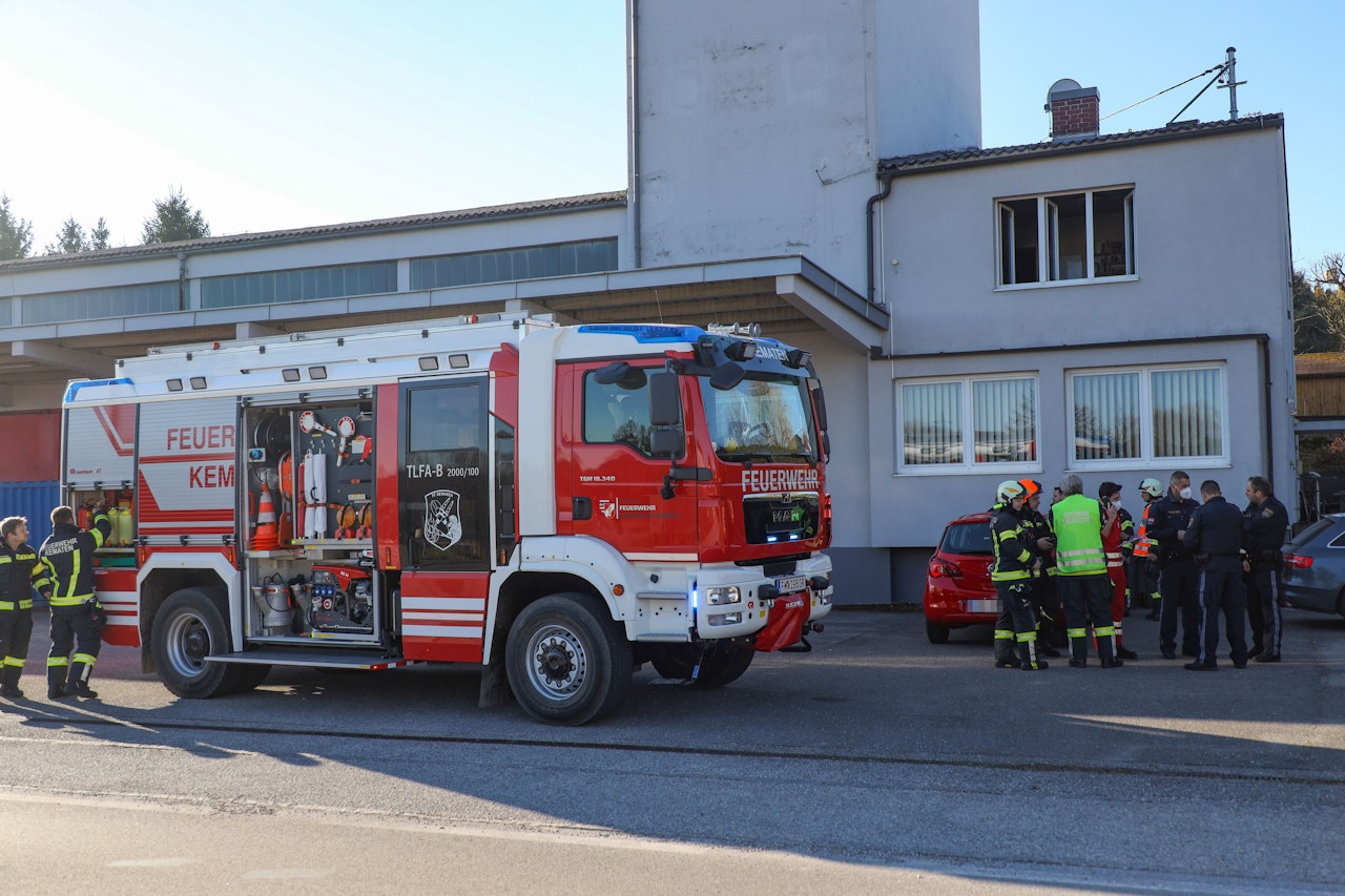 Heute.at - Als Feuer aus war machten Helfer grausigen Fund