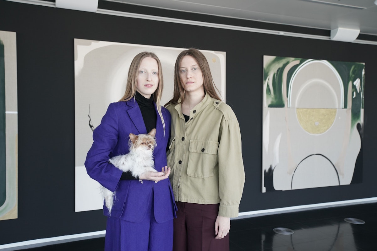 Ausstellung "Grave And Grace Are Only One Letter Apart"