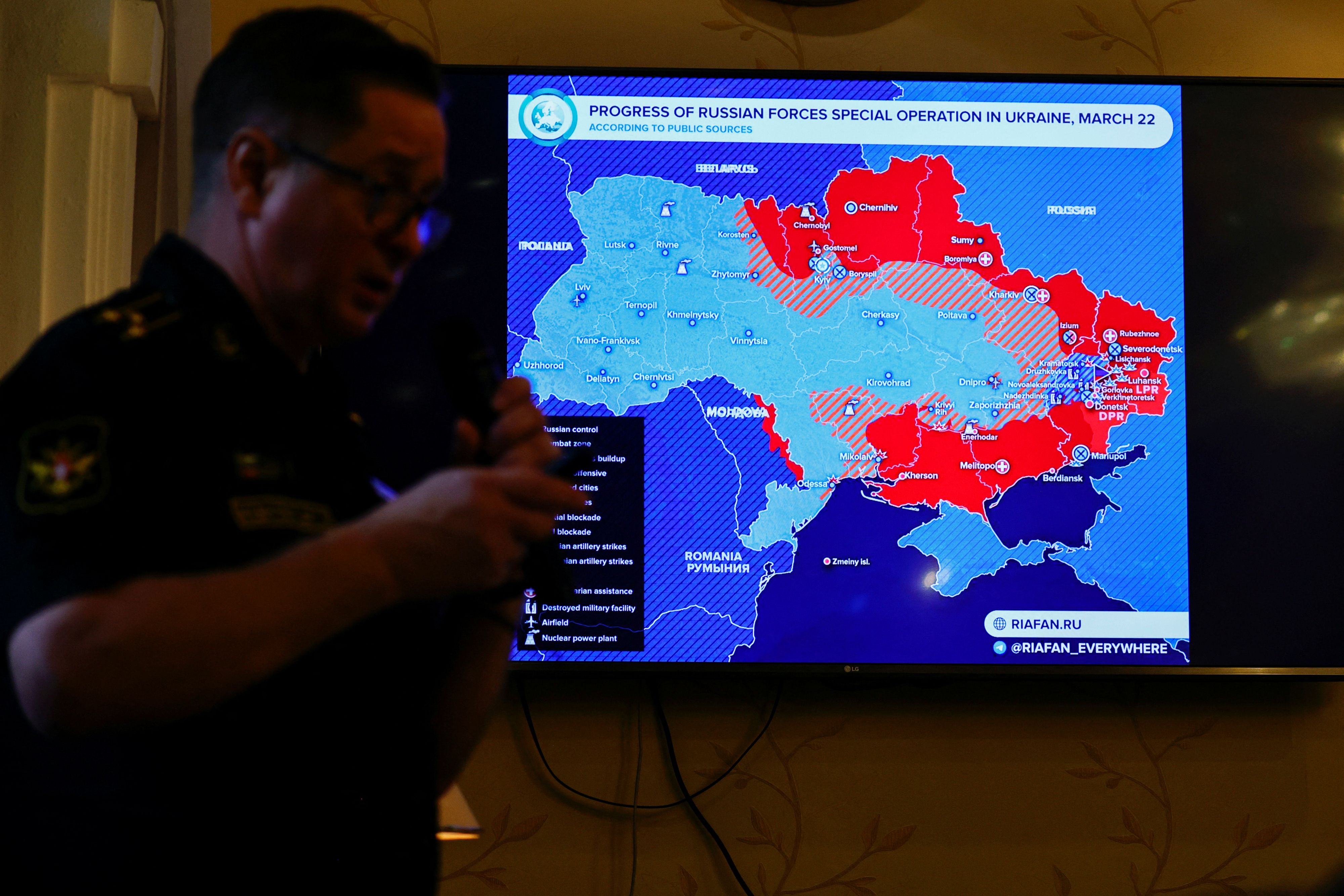 Die rot markierten Gebiete will Putin bis 22. März bereits erobert haben. In Wirklichkeit hat die russische Armee vielerorts keine territoriale Hoheit.