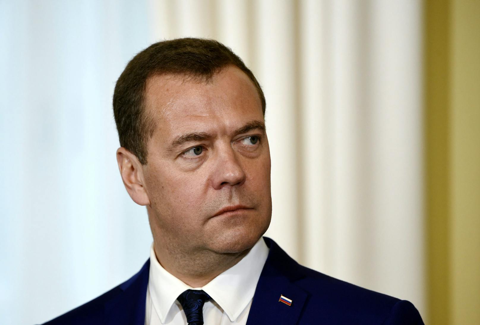 Der frühere russische Präsident Dmitri Medwedew (56) spricht öffentlich darüber, dass Russland die Todesstrafe wieder aktivieren könnte.