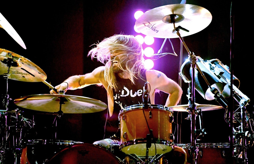 ​Taylor Hawkins von den Foo Fighters in Aktion: Der Drummer ist im Alter von 50 Jahren gestorben.