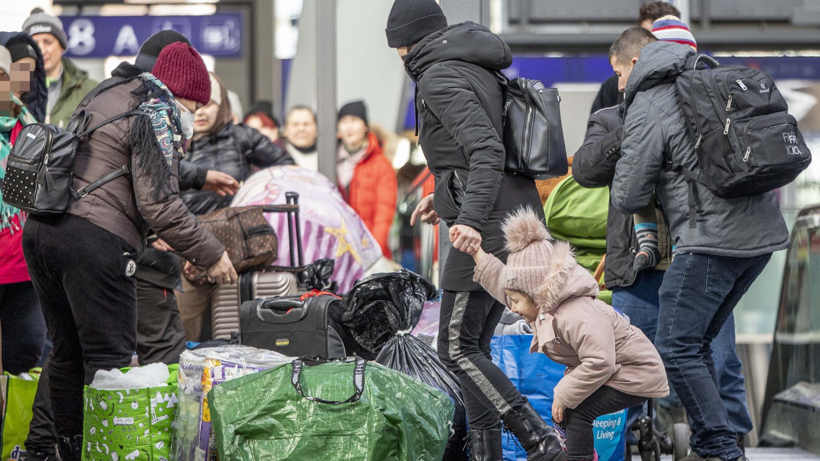 Ankunft geflüchteter Menschen aus der Ukraine am Hauptbahnhof in Wien.