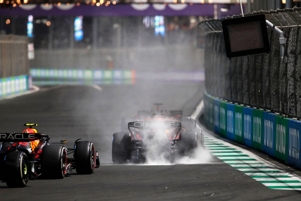 Harter Zweikampf zwischen Max Verstappen und Charles Leclerc.