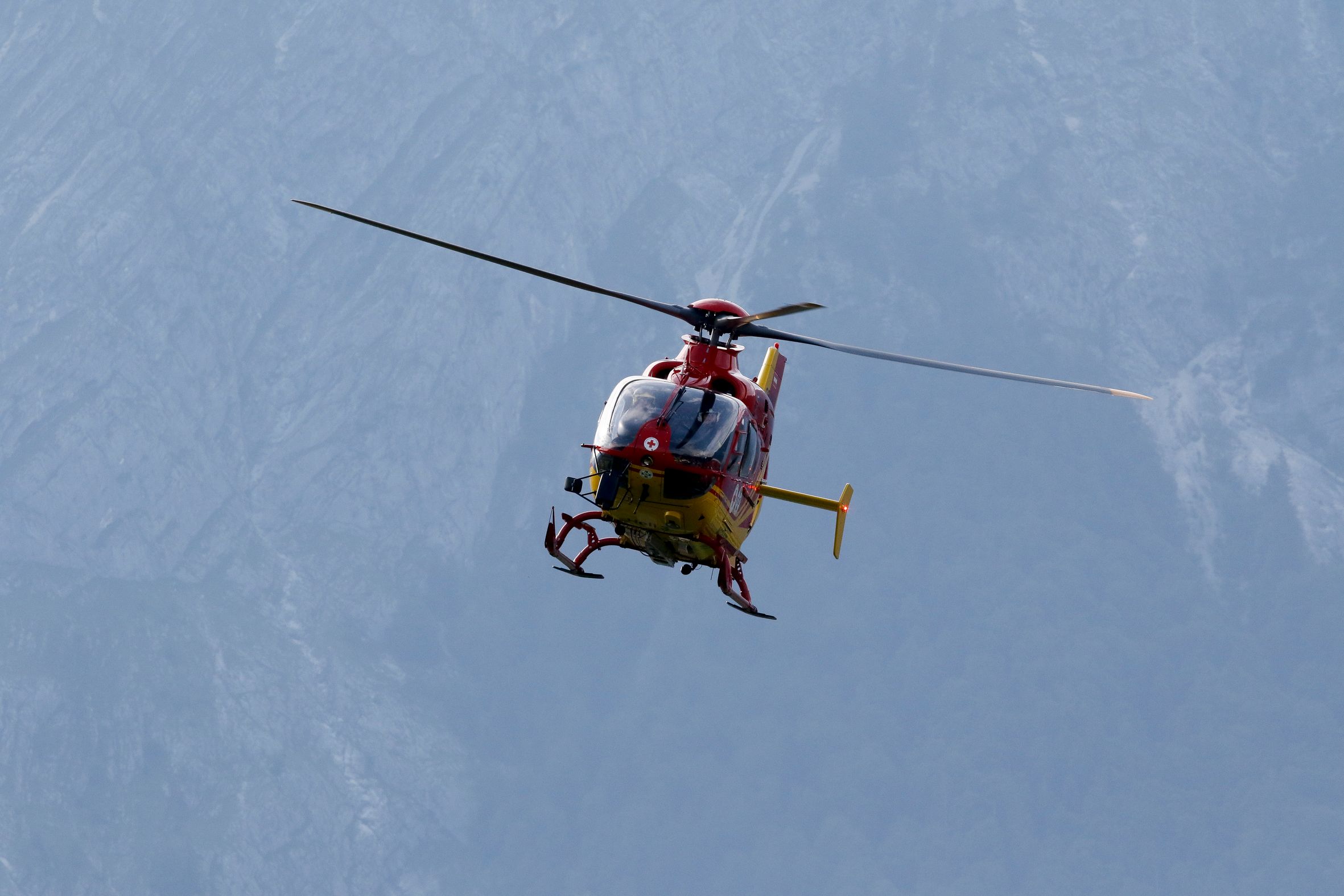 Der 33-jährige Kärntner musste mit dem Notarzthubschrauber ins Krankenhaus geflogen werden. (Symbolbild)