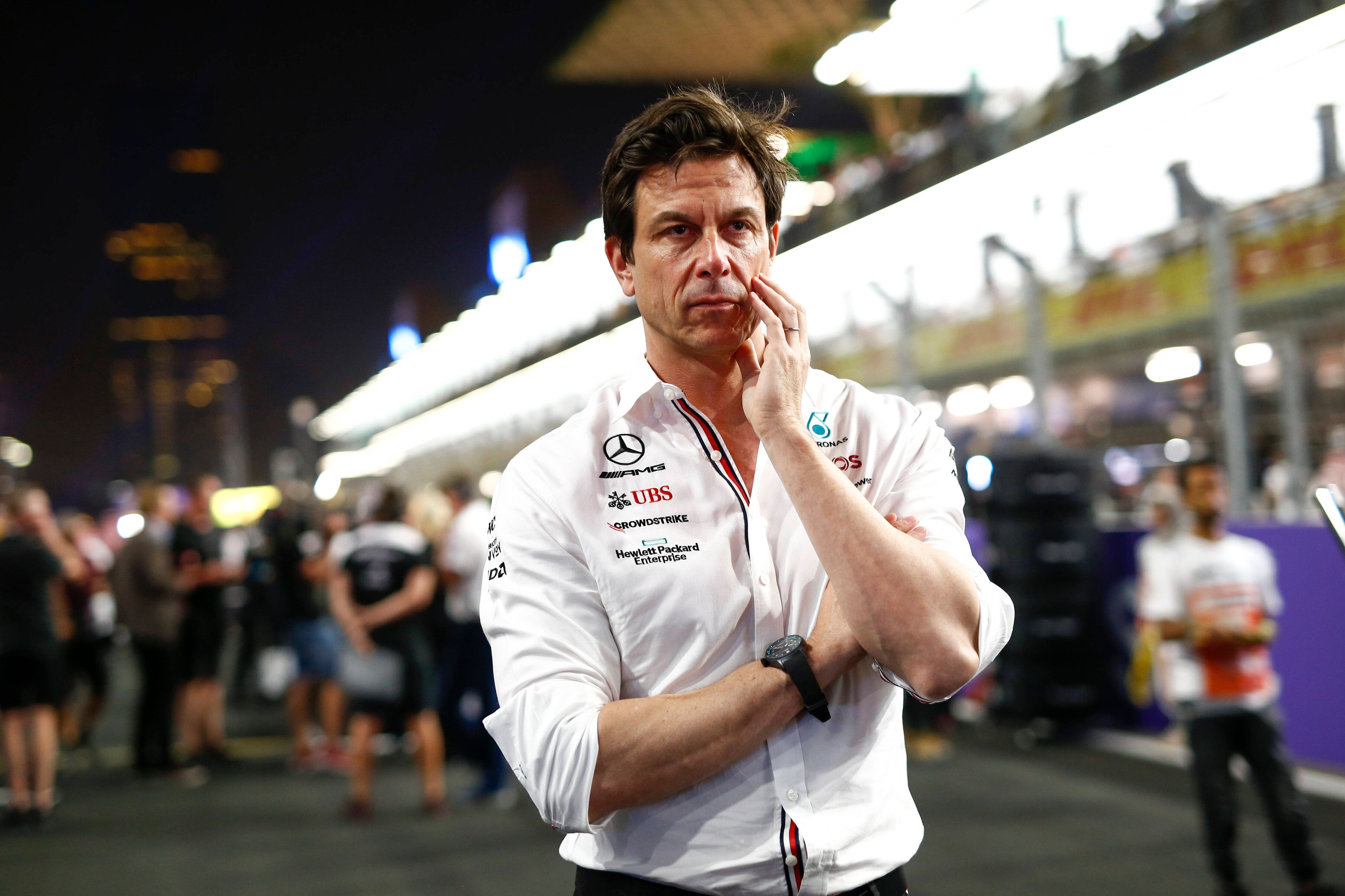 Toto Wolff wirkt in Jeddah ratlos.