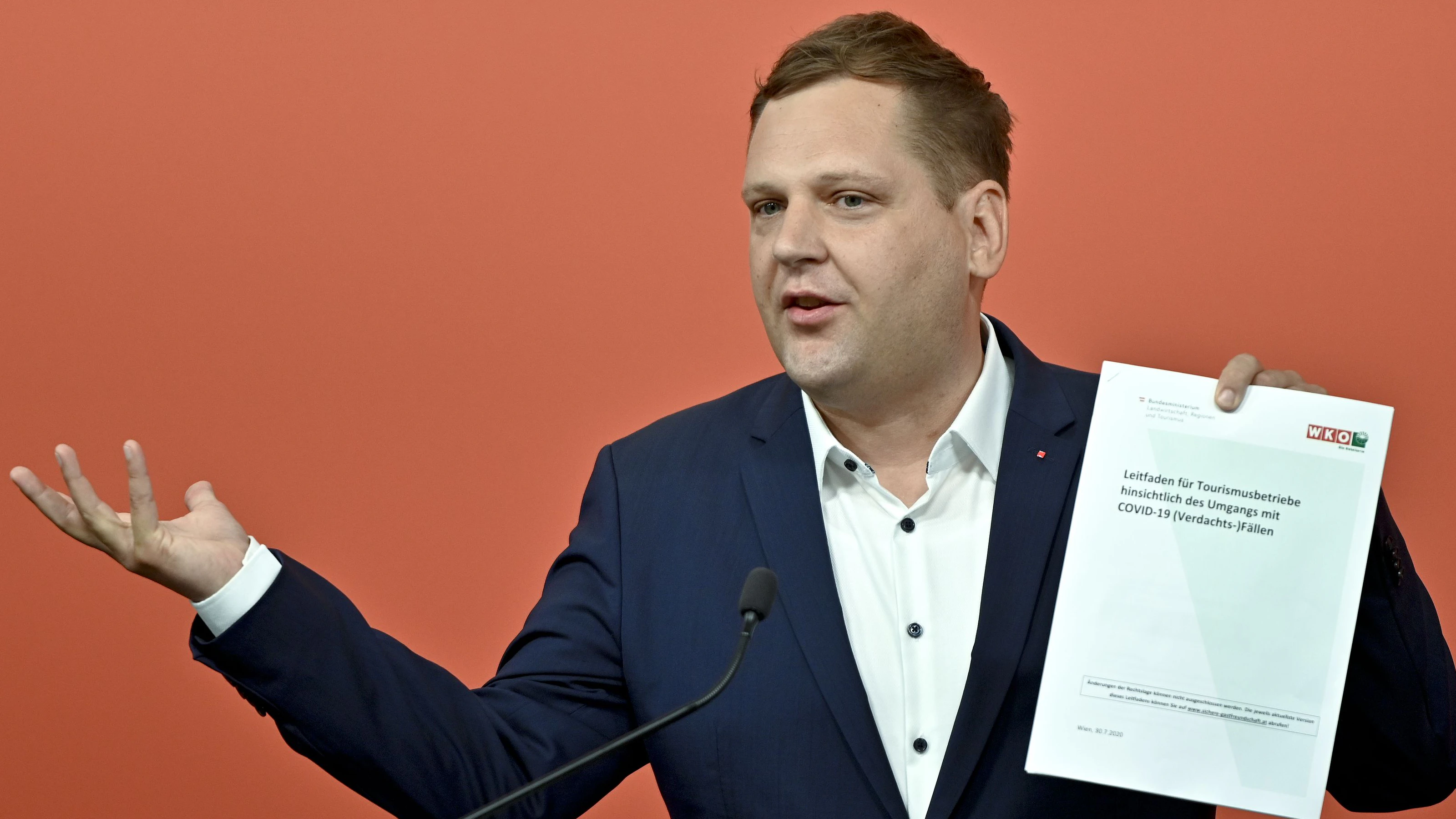 SPÖ-Gesundheitssprecher Philip Kucher ist sauer.