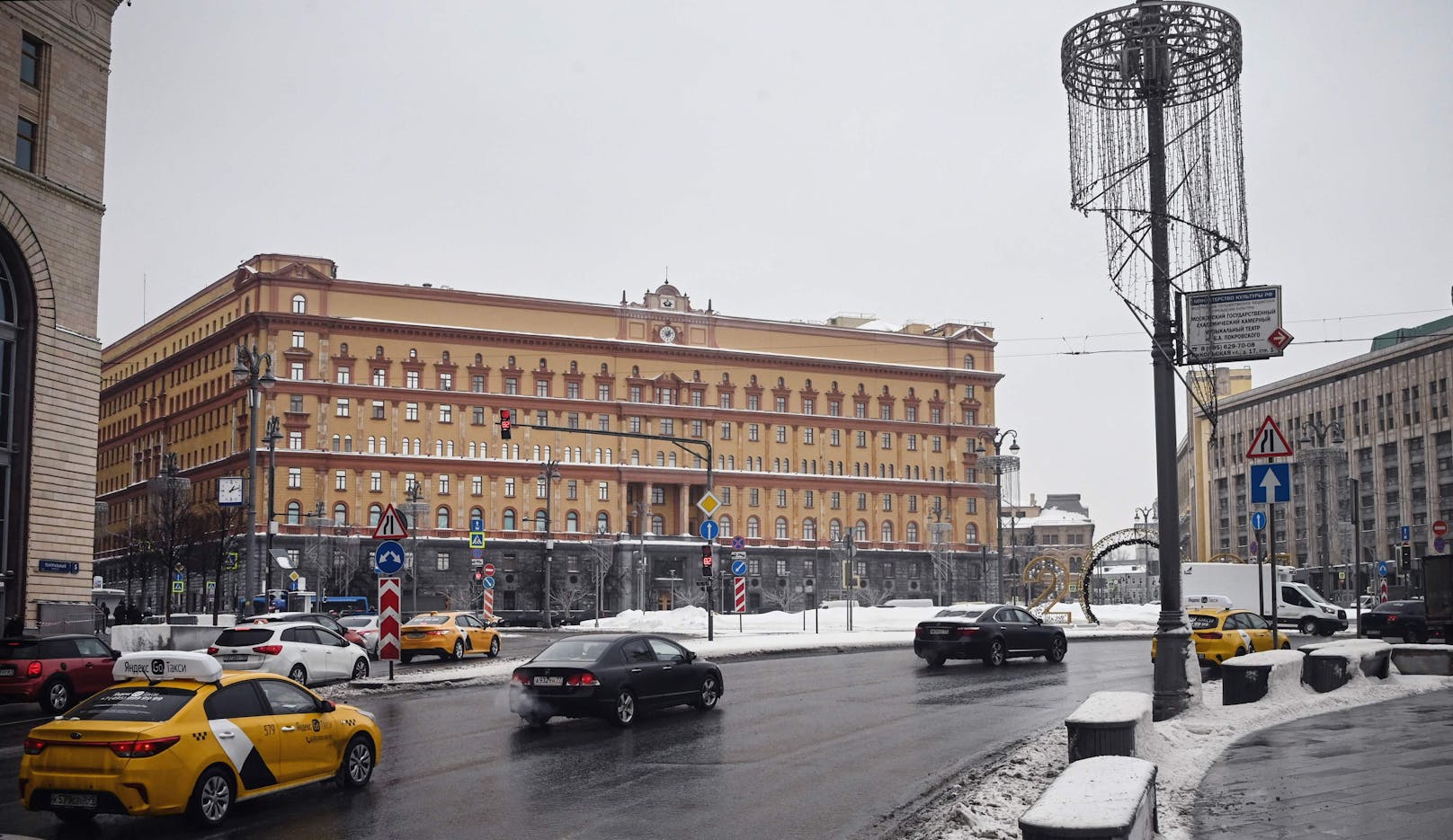 Als berühmt berüchtigt gilt auch der Inlandsgeheimdienst "FSB" in der Moskauer Lubjanka.