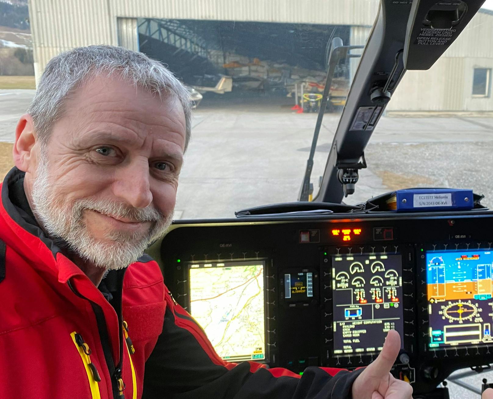 Flugretter (60) tauscht nach 34 Jahren das Cockpit