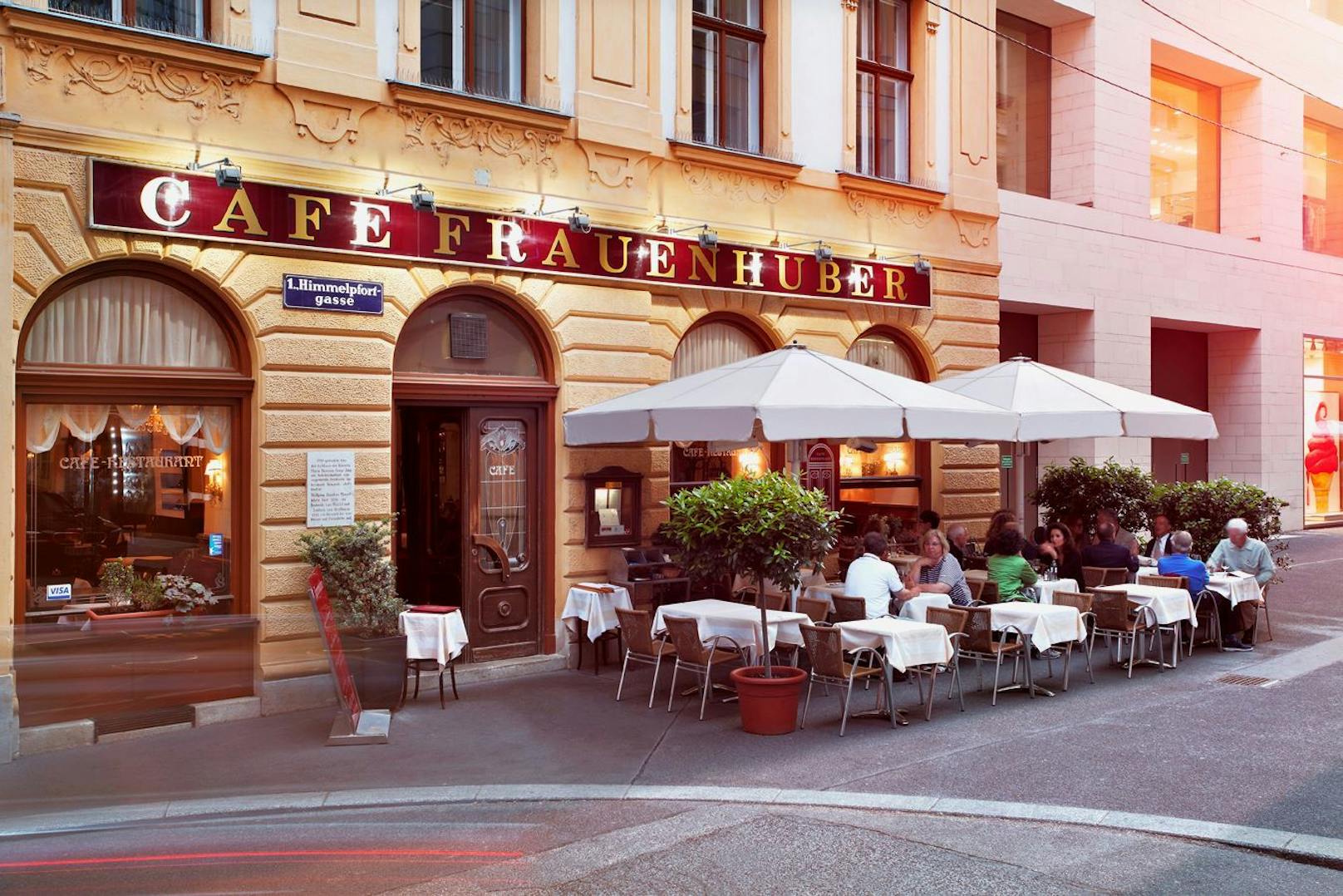 Das Wiener Traditioncafé Frauenhuber ist vorübergehend geschlossen: Sechs von elf Mitarbeitern befinden sich in Quarantäne.