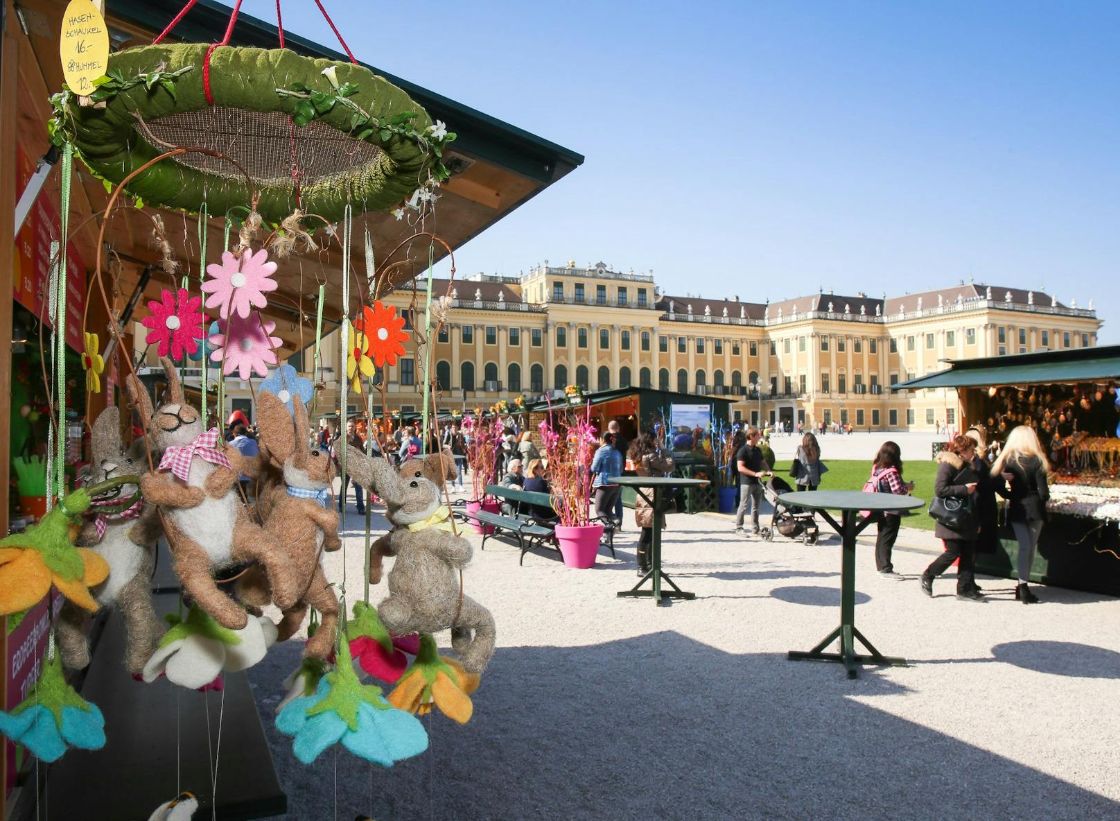 Dieses Wochenende geht es los: Am Freitag öffnen die Ostermärkte in der City, am Samstag folgt der Ostermarkt vor dem Schloss Schönbrunn.