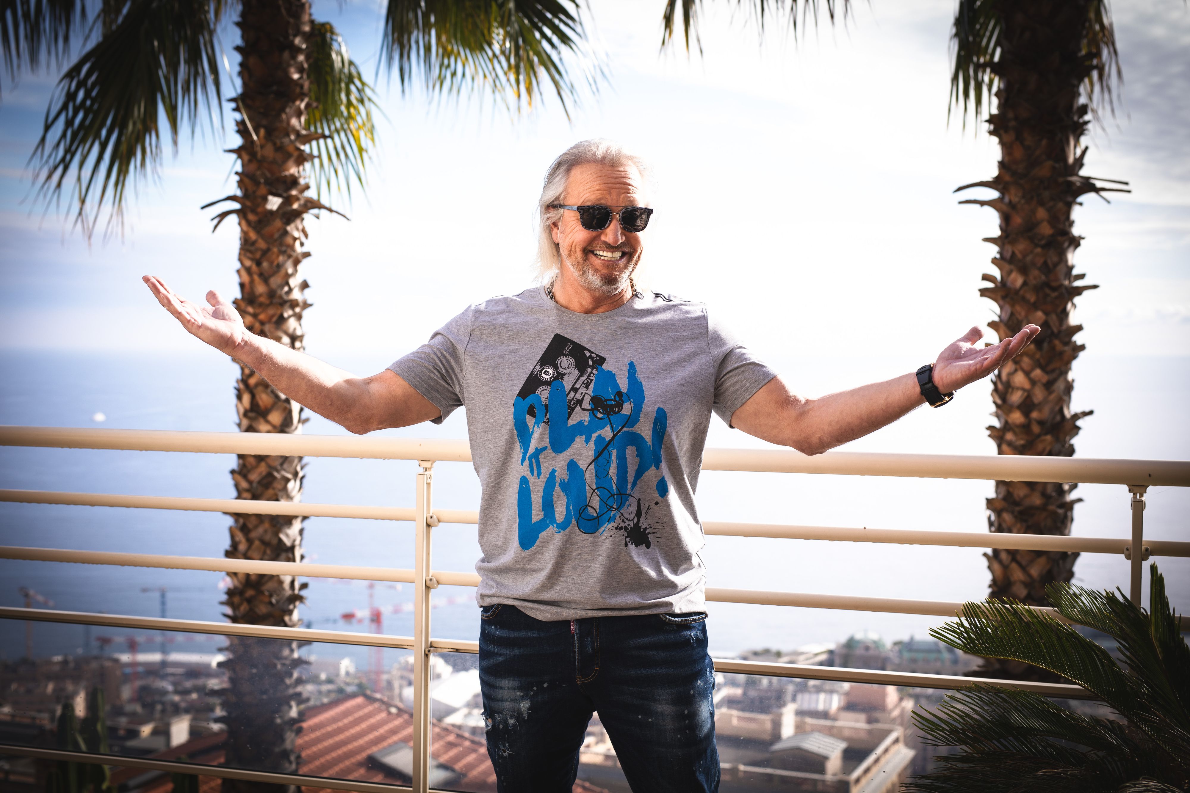 Der Millionär Robert Geiss in seinem Anwesen in Monaco.