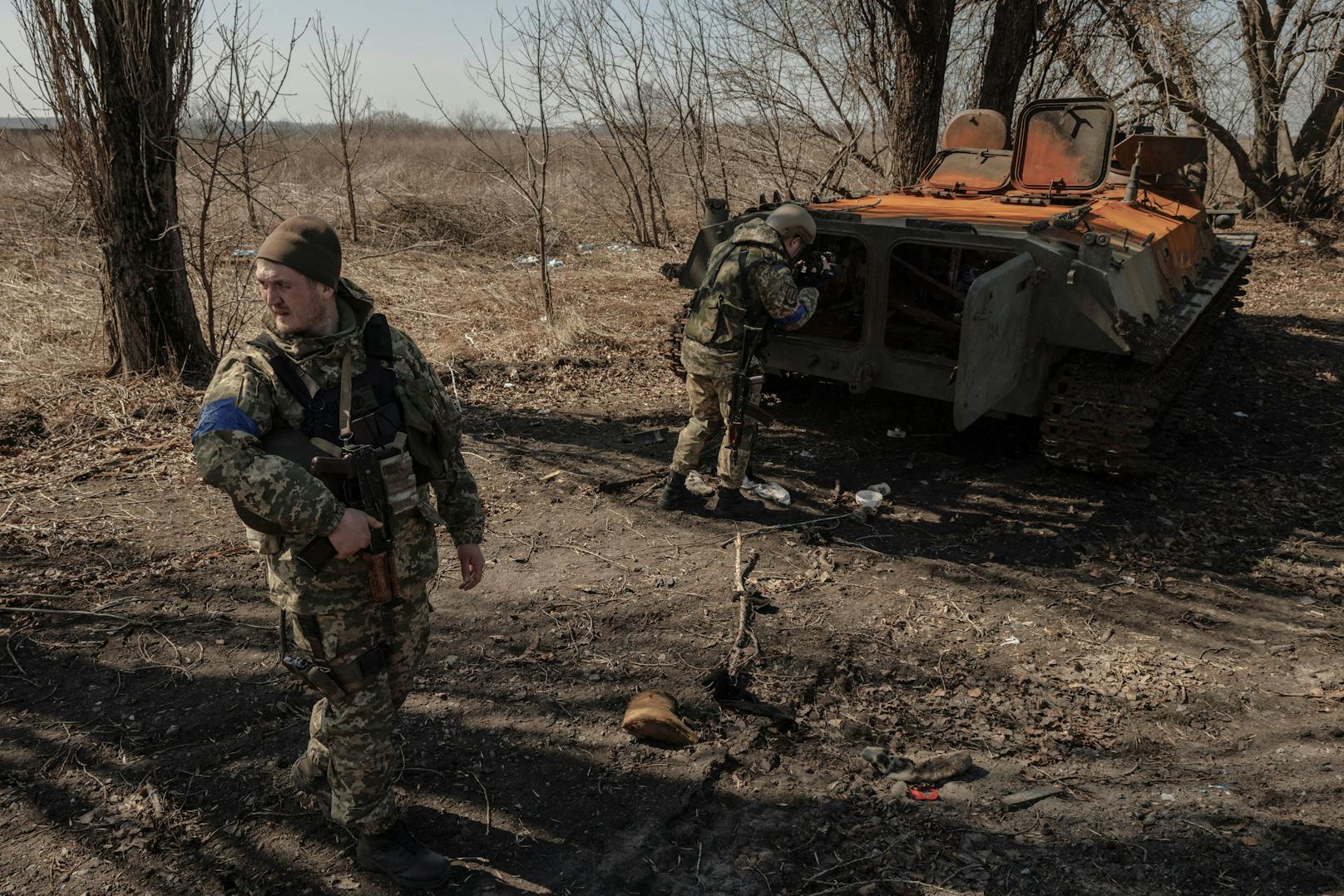 Ukrainische Militärvertreter glauben nicht an einen russischen Abzug aus der Gegend um Kiew und Tschernihiw.