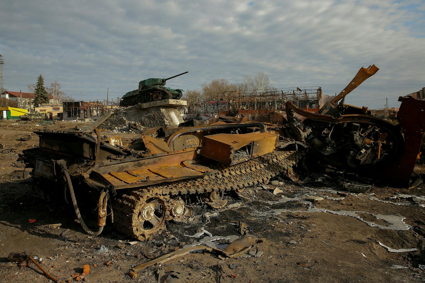 Seit dem Beginn seiner Invasion habe Russland mehr als 17.000 Soldaten, mehr als 1.700 gepanzerte Fahrzeuge und fast 600 Panzer verloren, sagte Kyslyzja am Dienstag im UNO-Sicherheitsrat.