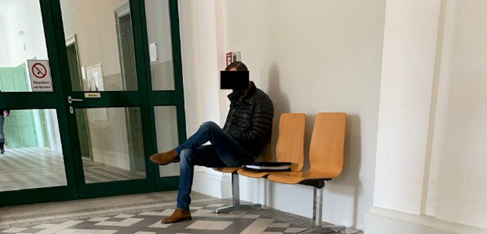 Angeklagter (42) soll AMS betrogen haben