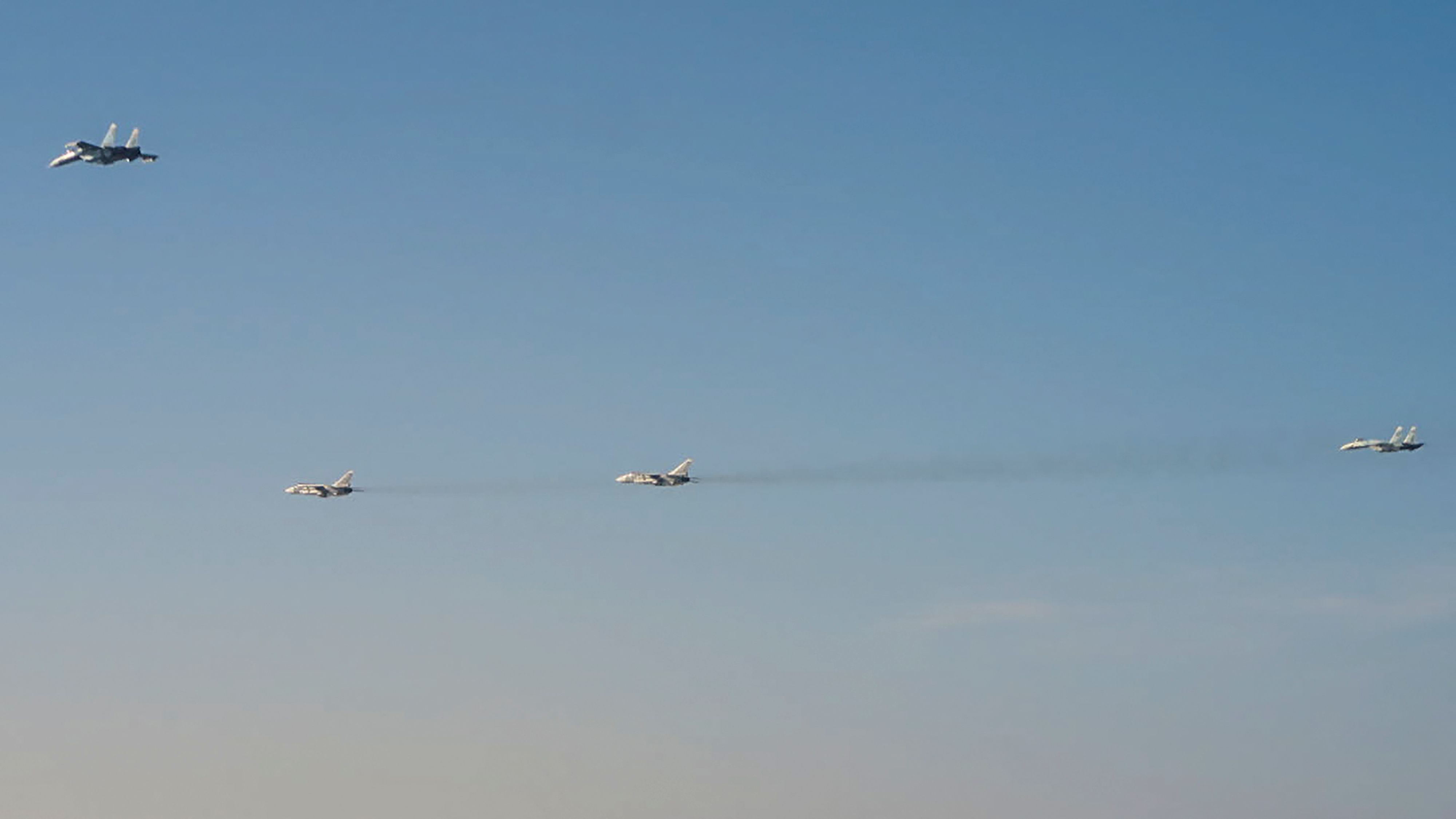 Die Bilder vom Vorfall veröffentlichte die schwedische Luftwaffe. 