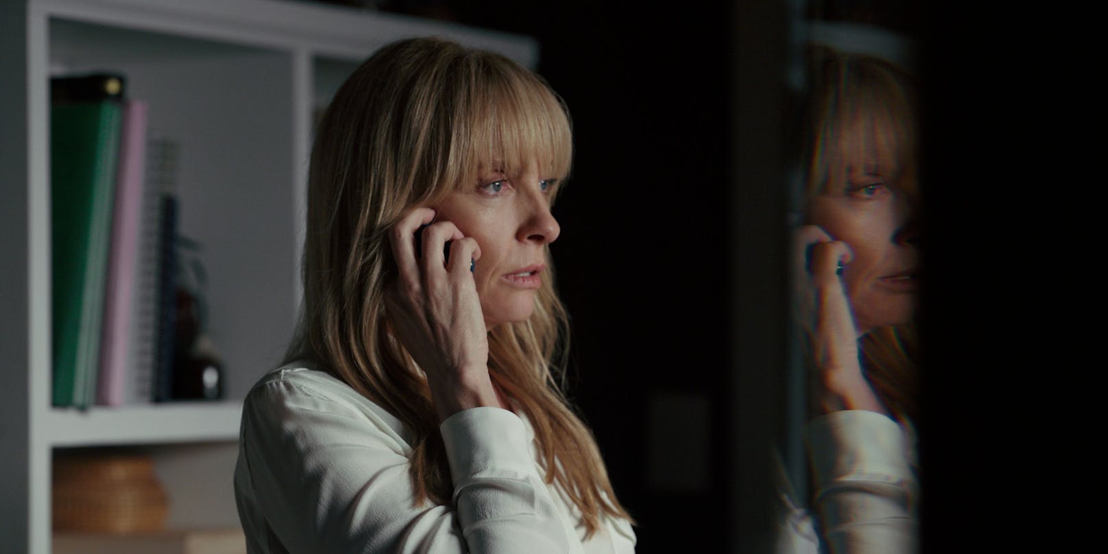 <strong>"Ein Teil von dir" auf Netflix:</strong> Nachdem ein brutaler Angriff in ihrer Kleinstadt Gefahren und tödliche Geheimnisse ans Licht bringt, reimt sich eine Frau die dunkle Vergangenheit ihrer Mutter zusammen. Mit Toni Collette.