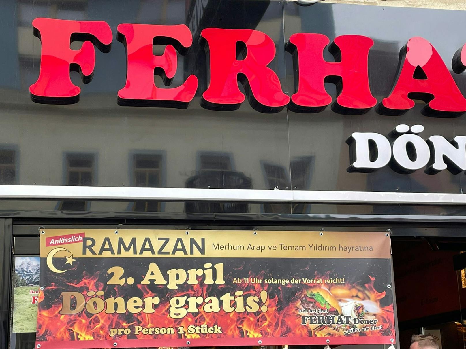 Während Muslime fasten, dürfen sich die übrigen Wiener eines kostenlosen Kebabs erfreuen.