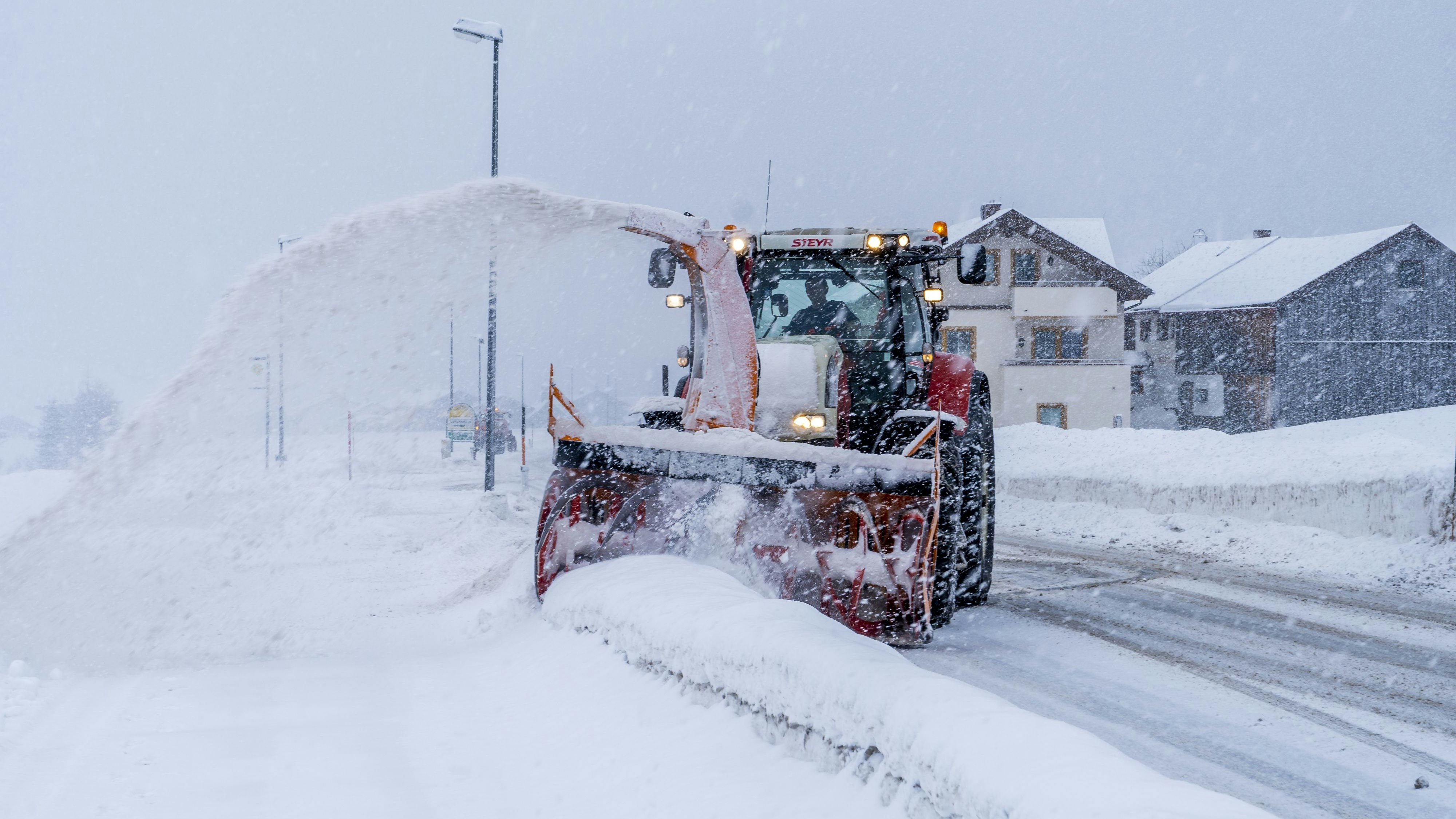 Heftige Schneefälle werden erwartet. (Symbolbild)