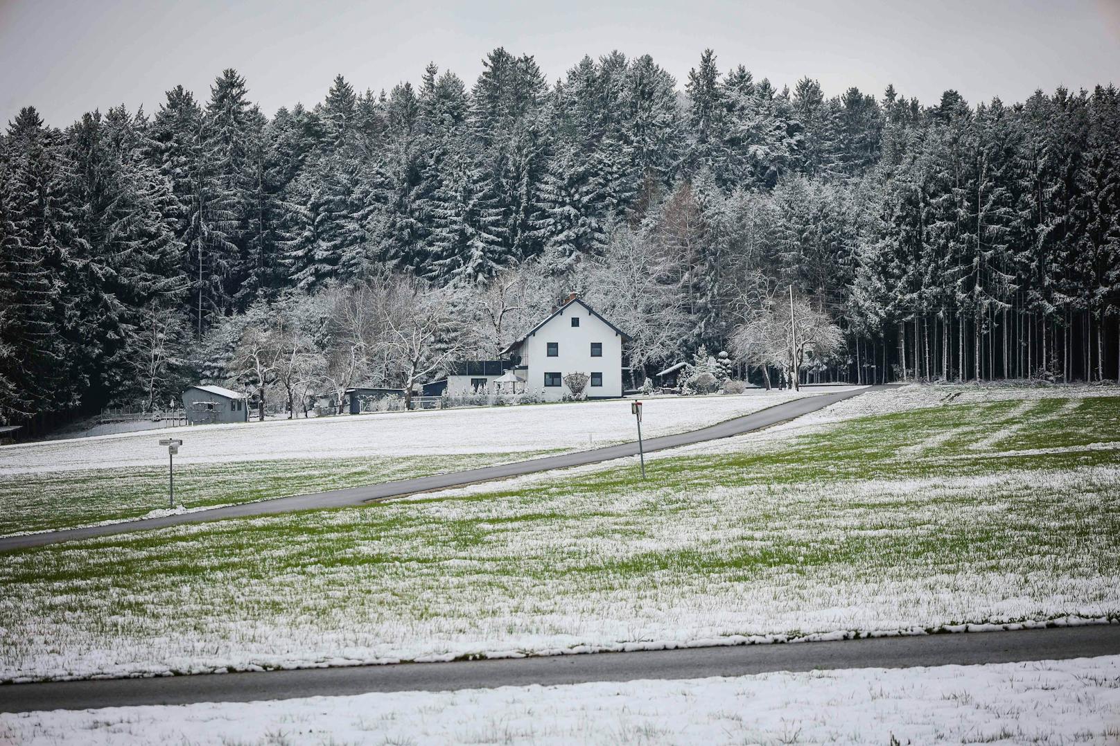 Am 2. April kam der Winter für kurze Zeit zurück. Entlang der Nordalpen gab es teils heftige Neuschneemengen.