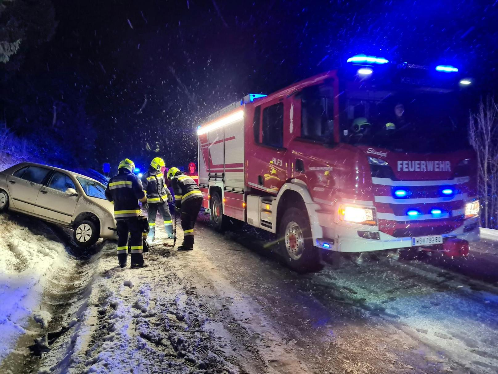 Der Wintereinbruch sorgte für zahlreiche Unfälle.