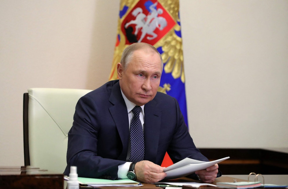 Wladimir Putin ist laut einem neuen Bericht ein großer Fan von Blut aus Hirschgeweihen. 