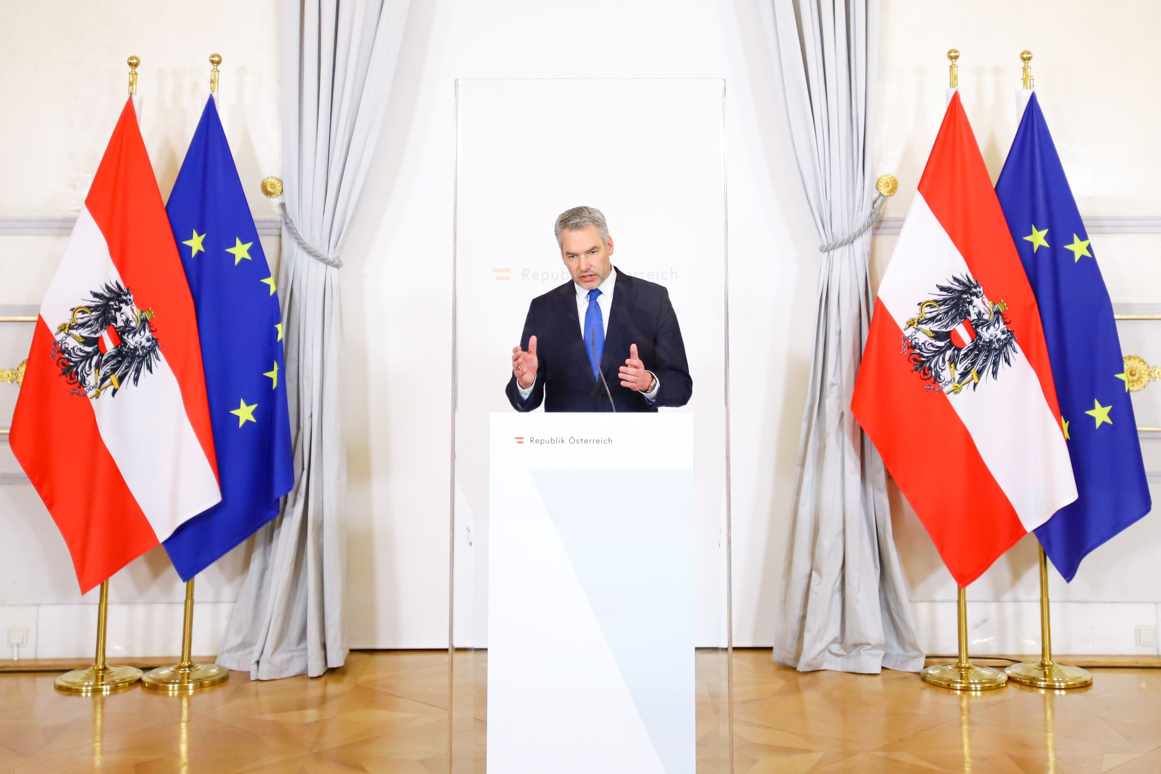 Bundeskanzler Karl Nehammer (ÖVP) im Rahmen eines Pressestatements. Archivbild. 