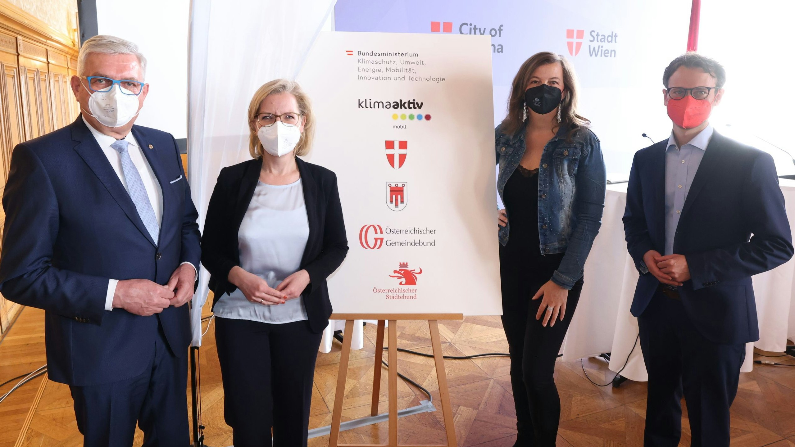 Beim 13. Österreichischen Radgipfel vereinbarten Bund, Länder und Gemeinden die Stärkung des Radverkehrs. v.l.n.r: 