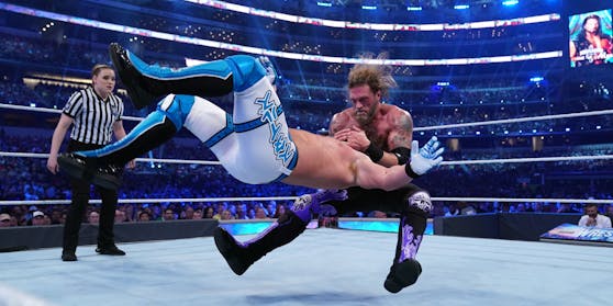 AJ Styles gegen Edge