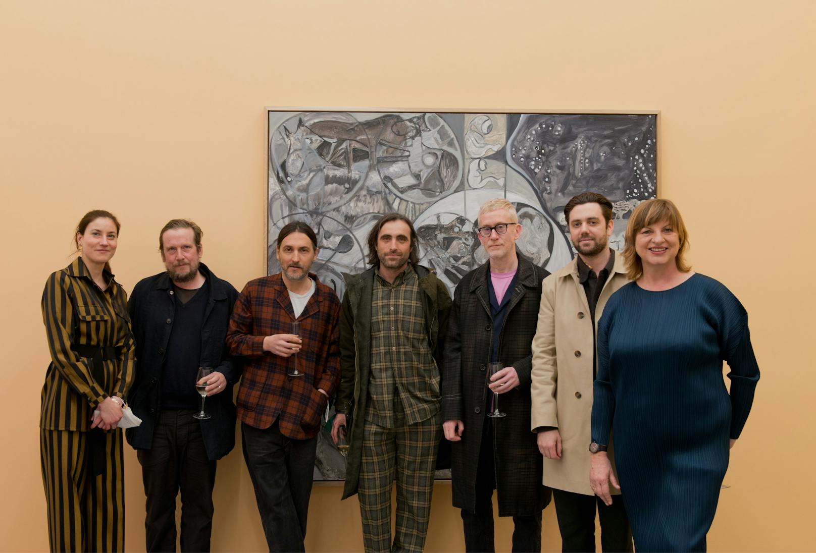 Zahlreiche Promis aus der Kunstbranche, Eva Presenhuber (v.r.) und Künstler Tobias Pils waren bei der Eröffnung der Galerie dabei.&nbsp;