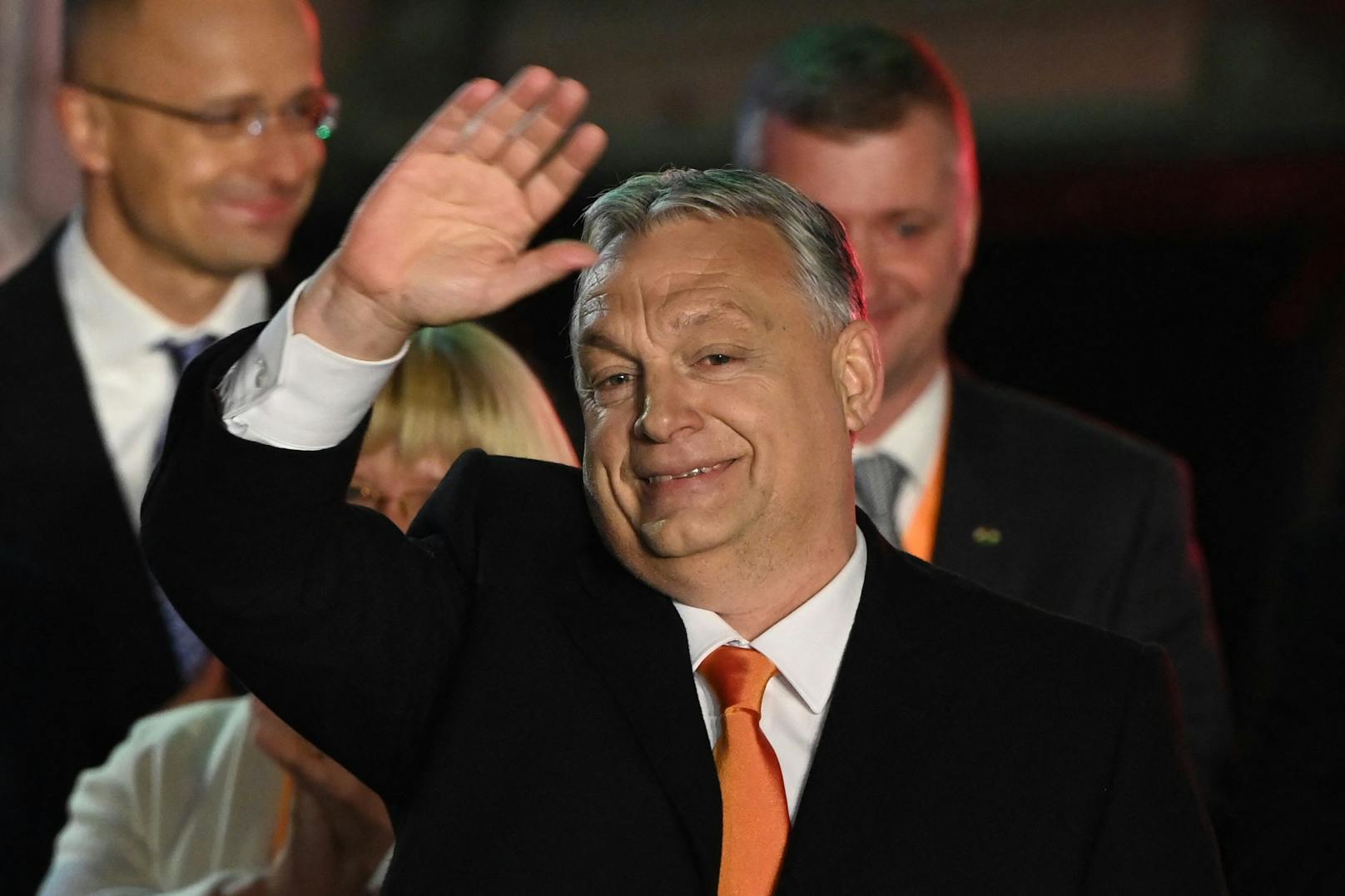 Viktor Orban und seine Fidesz-Partei haben am 4. April die Parlamentswahl in Ungarn deutlich gewonnen.