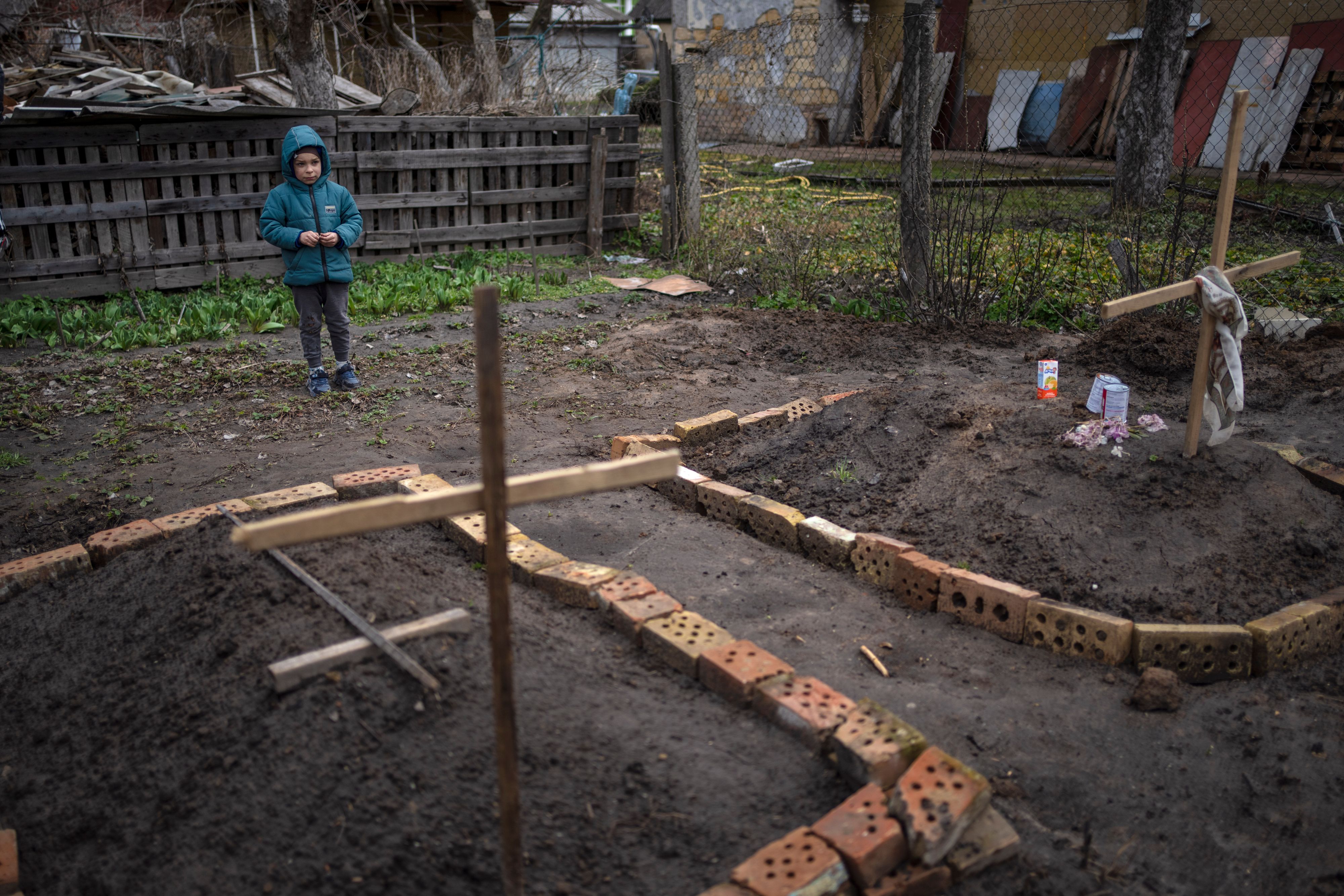 Wird der kleine Vlad (6) zur Symbolfigur der Opfer des Krieges in der Ukraine? Sein tragisches Schicksal macht nun die Runde.&nbsp;