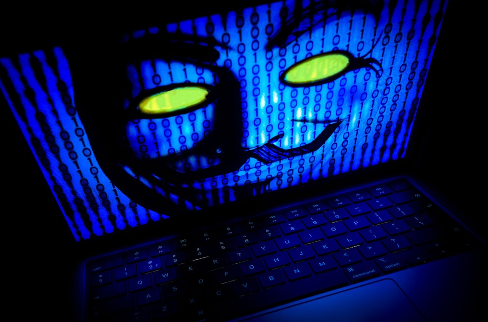 Die Hacker spielten die Daten von 120.000 Soldaten der Ukraine zu.