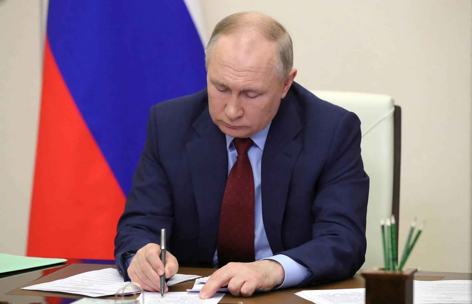 Russlands Präsident Wladimir Putin erhöht nun den Druck.
