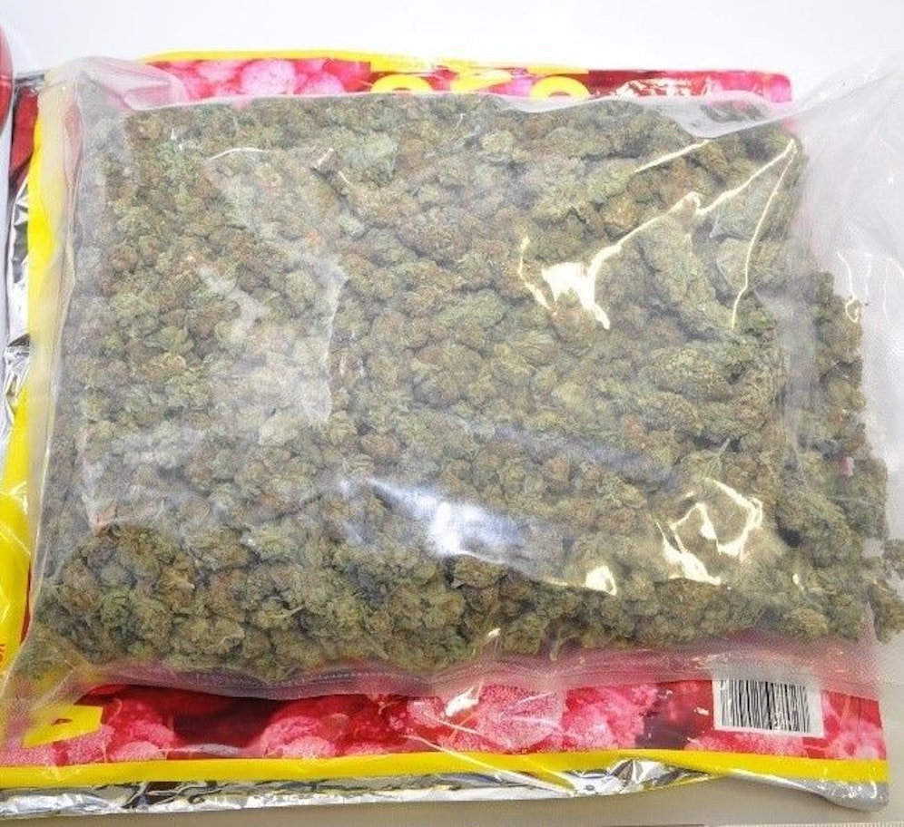 Der 39-Jährige hatte ein&nbsp;Kilogramm vermutlich Cannabiskraut bei sich.&nbsp;