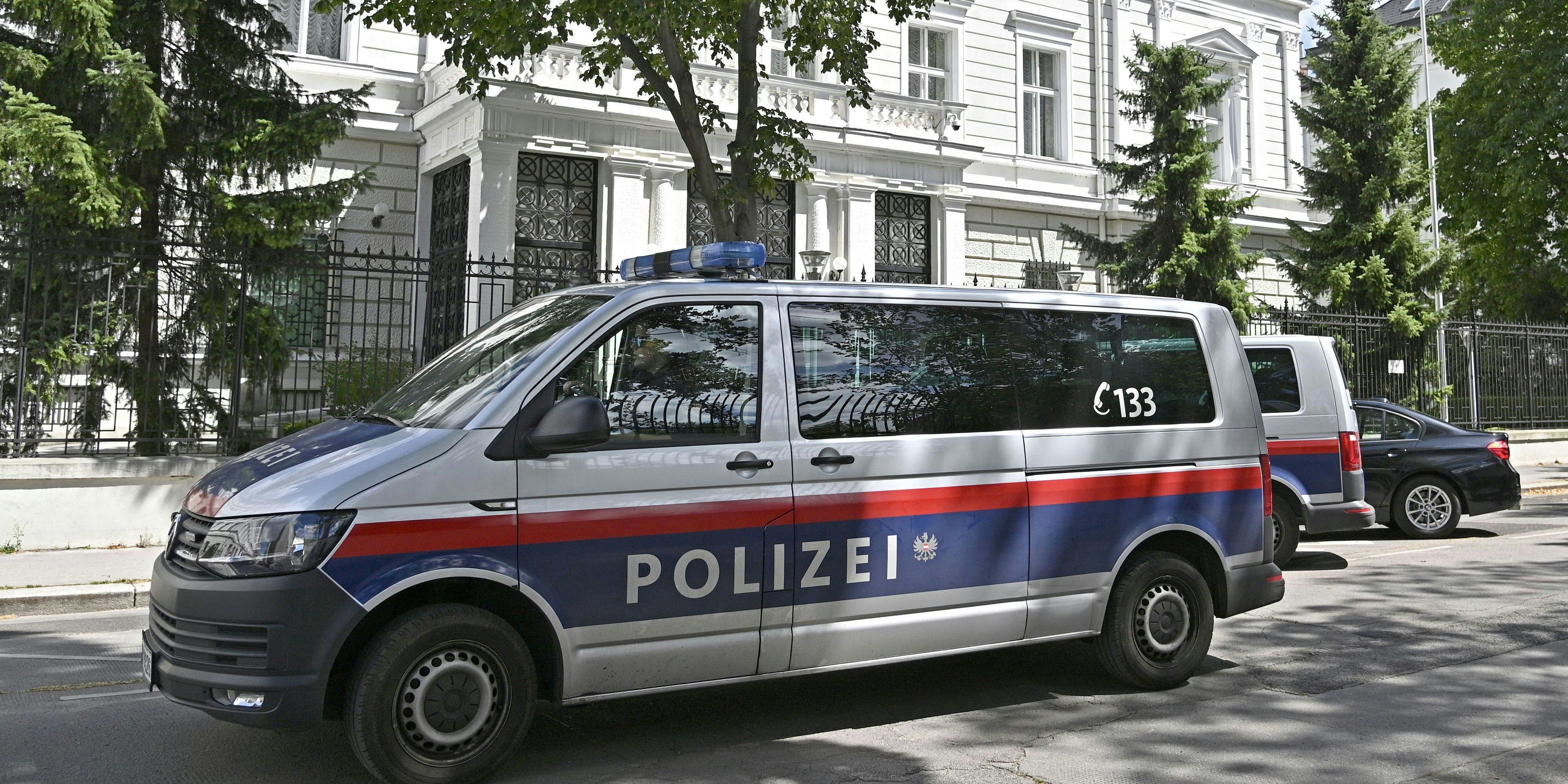 Die vier Diplomaten müssen Österreich nun verlassen.