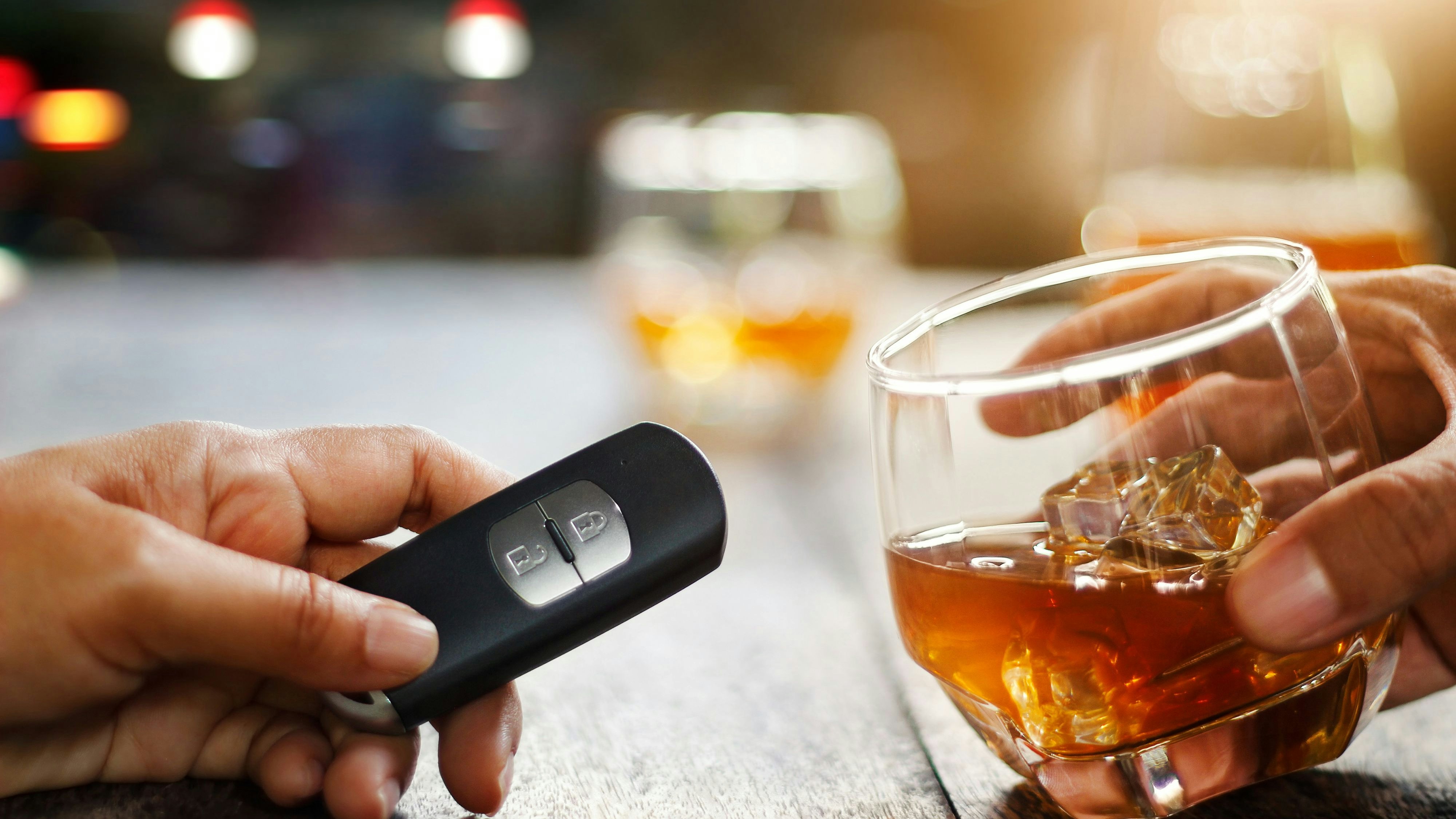 Heute.at - Autofahrer mit 4 Promille und Kind am Rücksitz