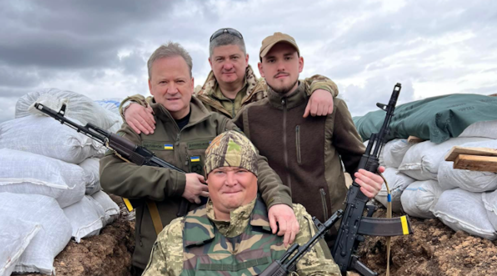 Igor Belanow, ganz links