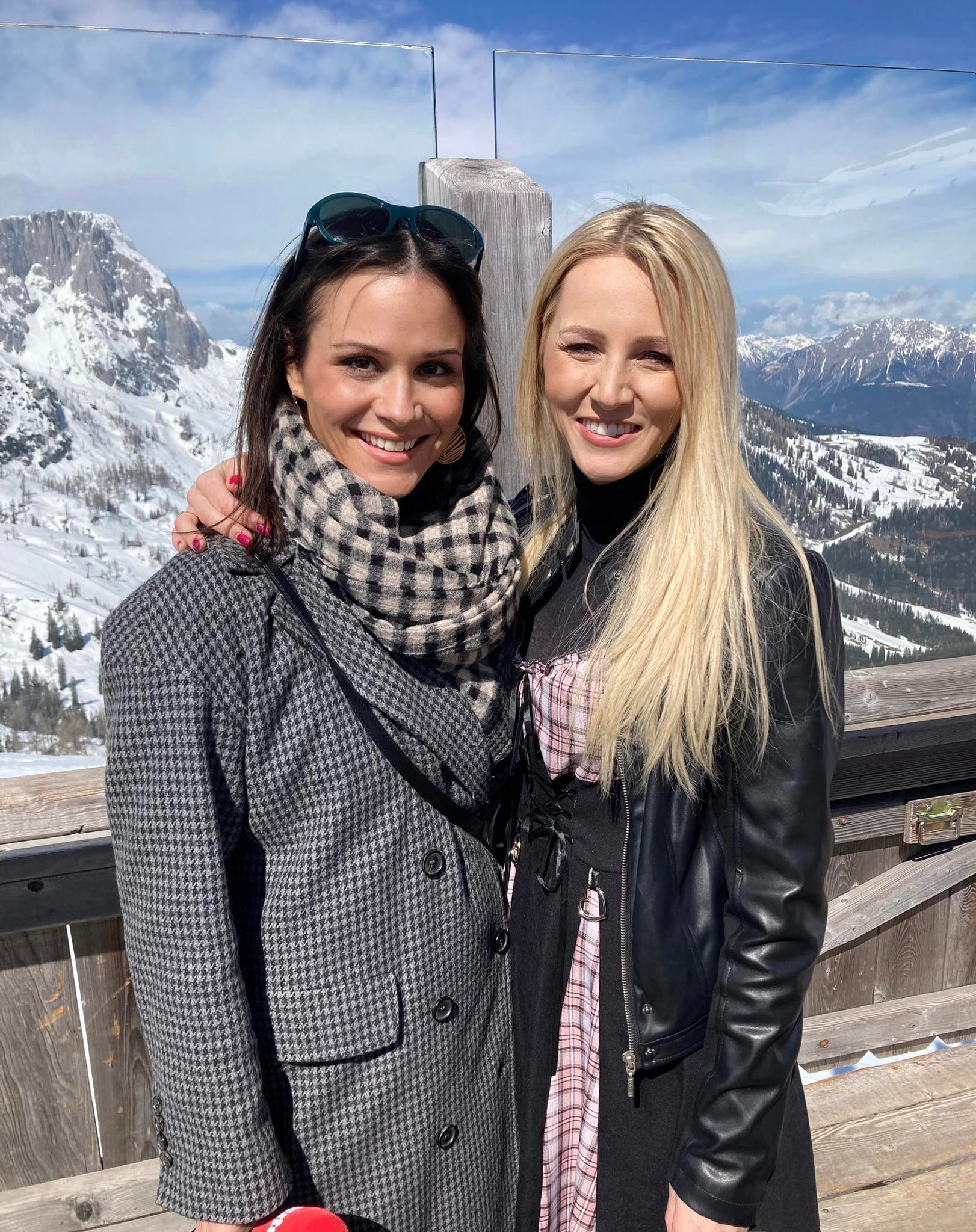 "Heute"-Redakteurin Romina Colerus traf Melissa Naschenweng im Nassfeld 