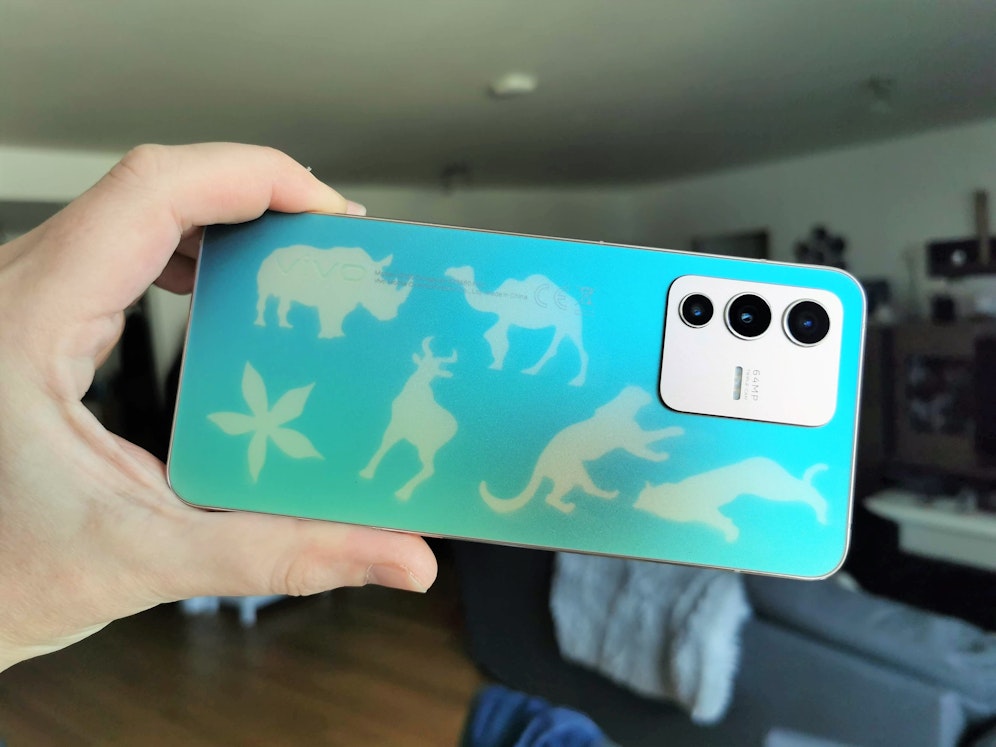 Vivo V23 5G im Test: Selfie-Star mit Farbwechsel