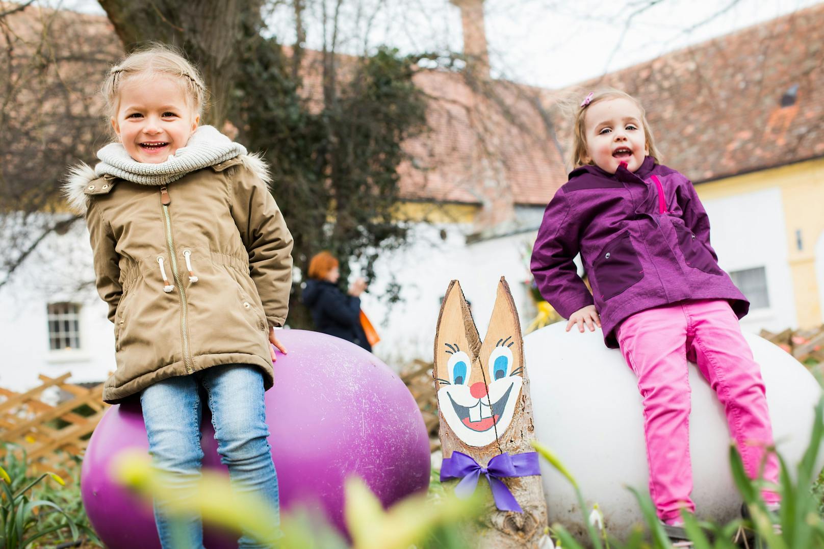 In Schloss Hof können die Kleinen kreativ werden und auf Eiersuche gehen. Am Ostermarkt gibt es reichlich für Erwachsene zu entdecken.