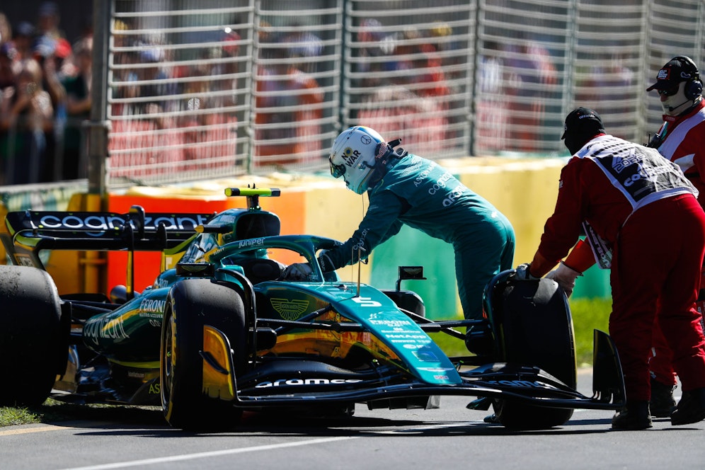 Sebastian Vettel sorgte im ersten Freien Training von Australien für eine Rote Flagge. 
