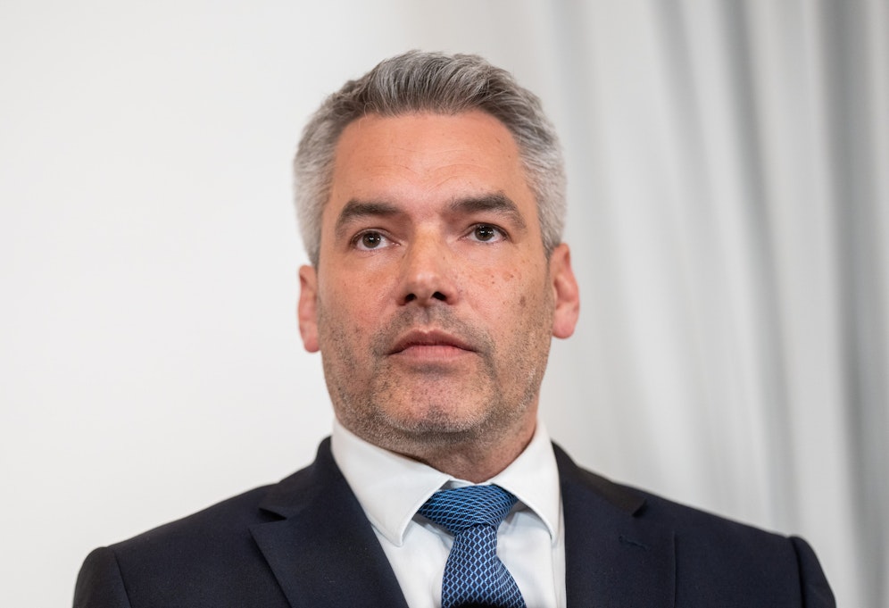 Karl Nehammer nannte am Sonntag neue Einschätzungen zum Ukraine-Krieg.
