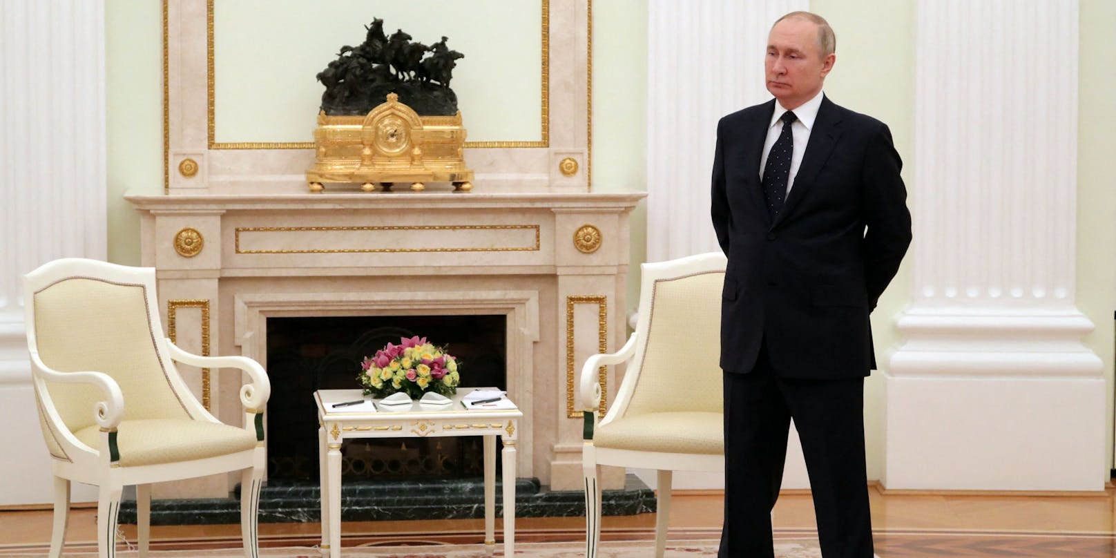 Im Westen  bis jetzt isoliert: Putin