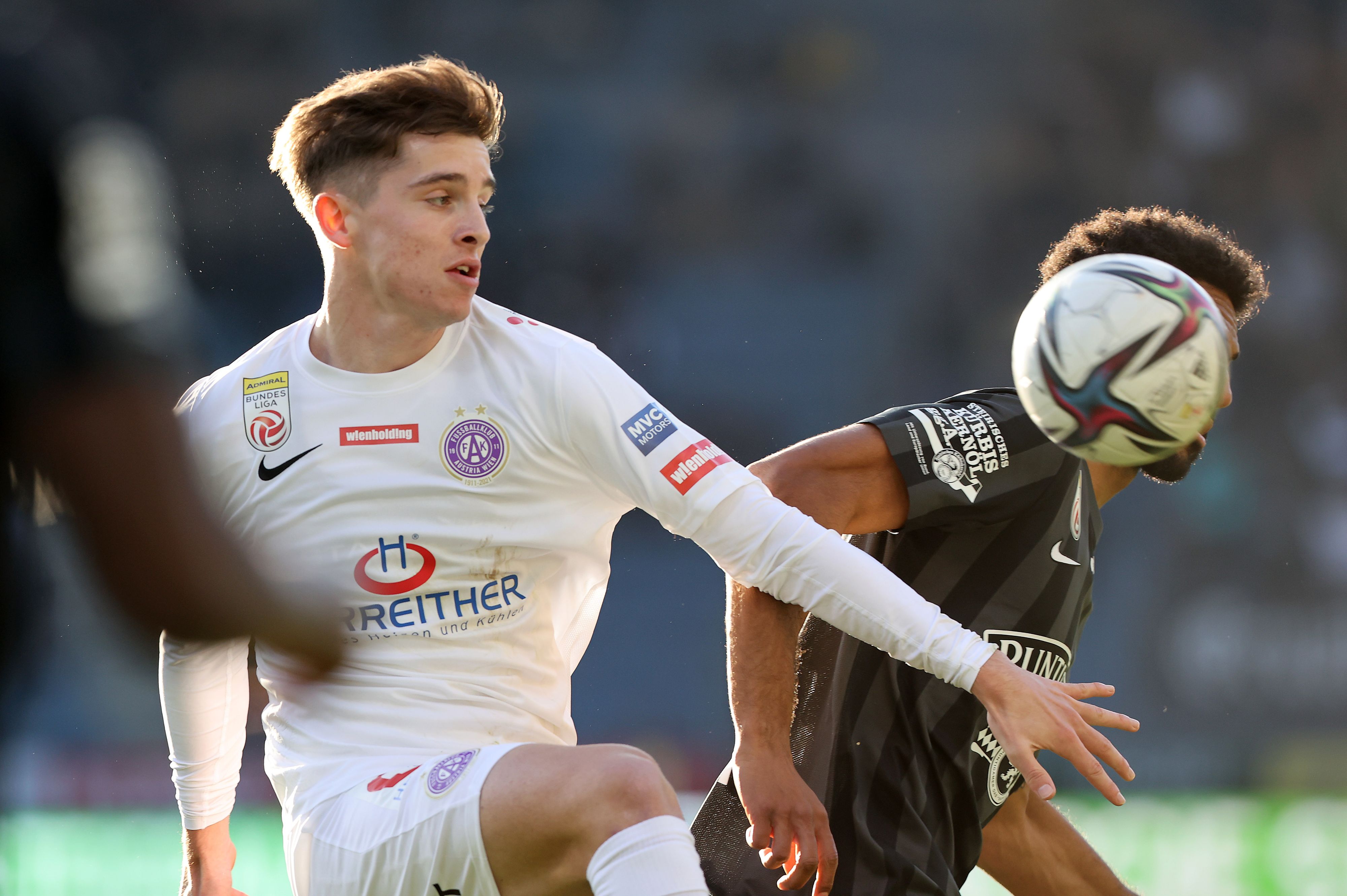 Romeo Vucic (l.) im Duell mit 