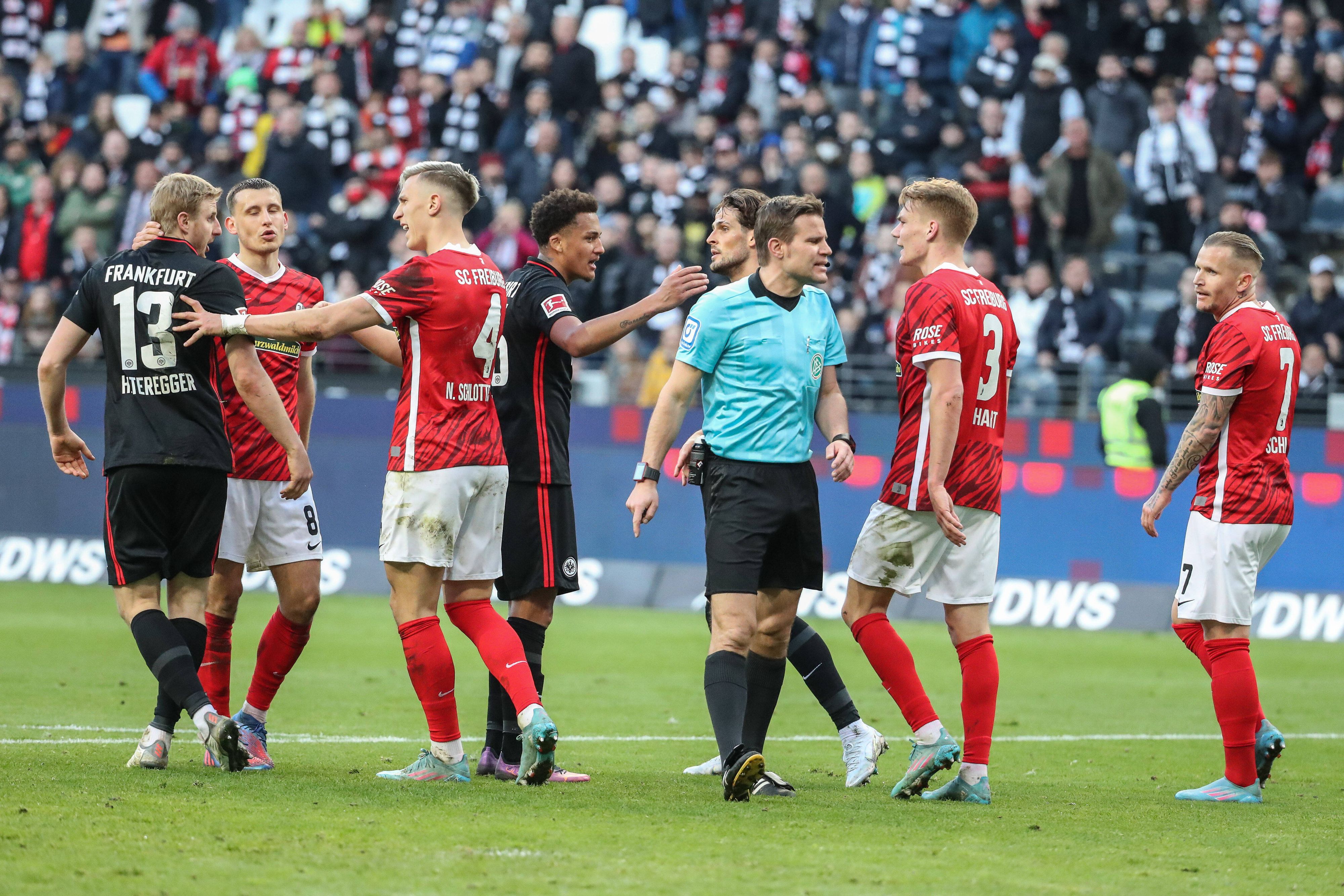 Die ÖFB-Legionäre Hinteregger und Lienhart gerieten aneinander.