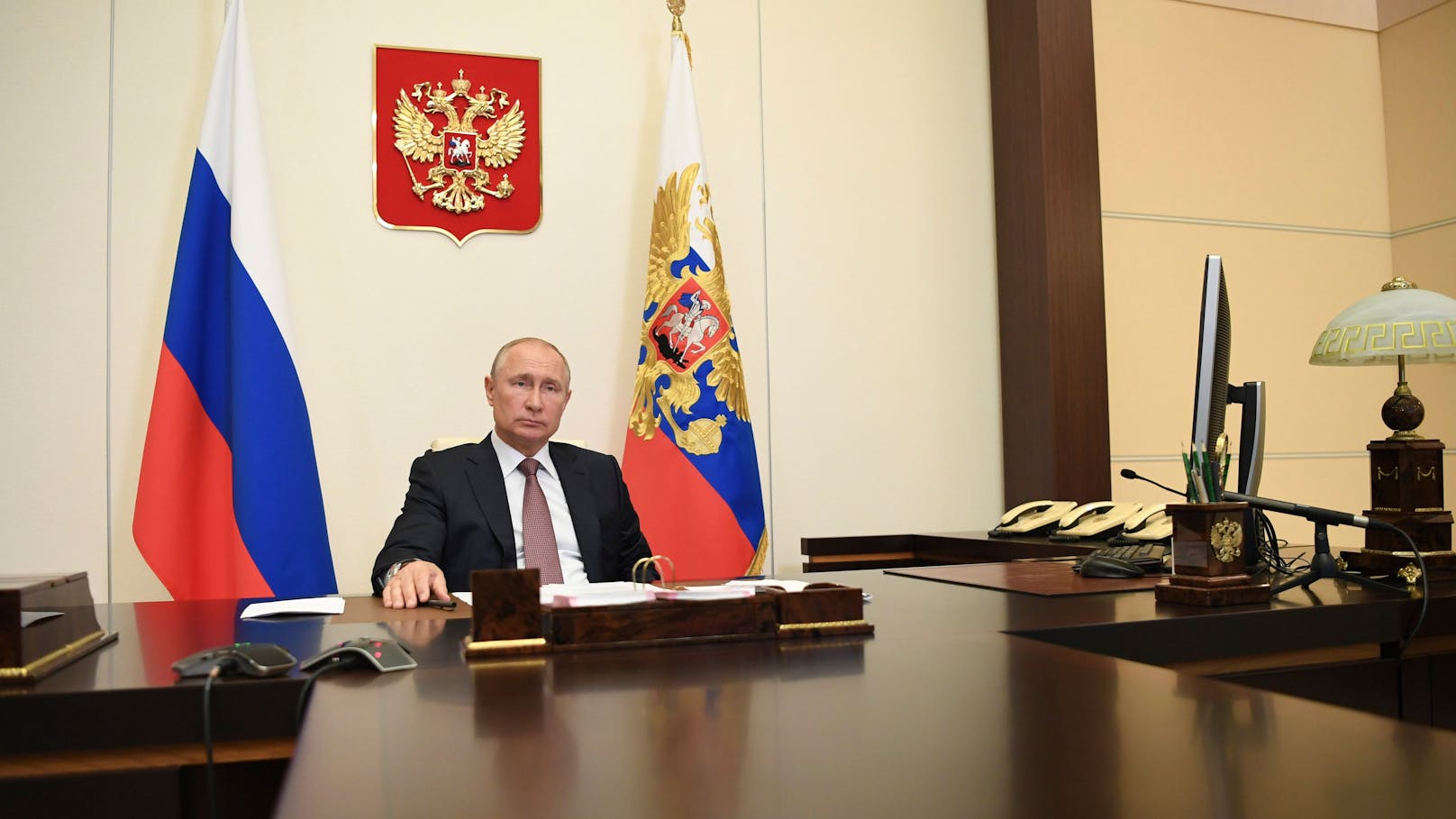 Nicht im Kreml, sondern in seiner Privatresidenz Nowo-Ogarjowo bei Moskau empfing Putin Kanzler Nehammer.