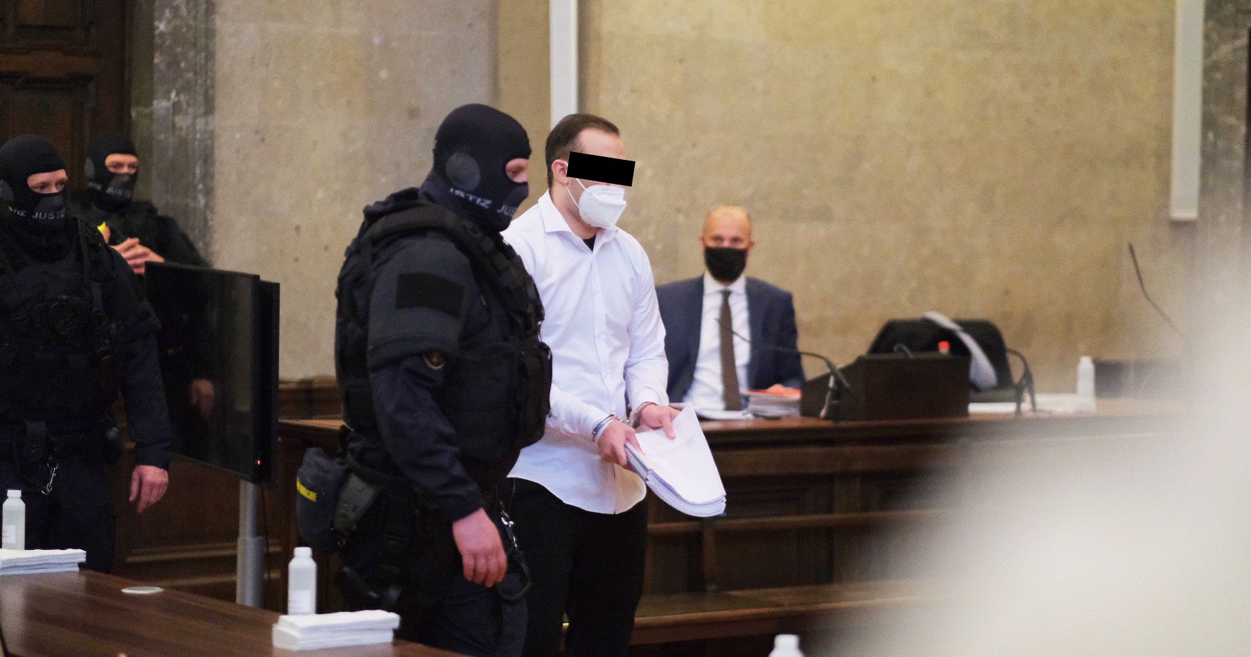 Der damalige Zivildiener soll einen IS-Online-Shop betrieben haben.