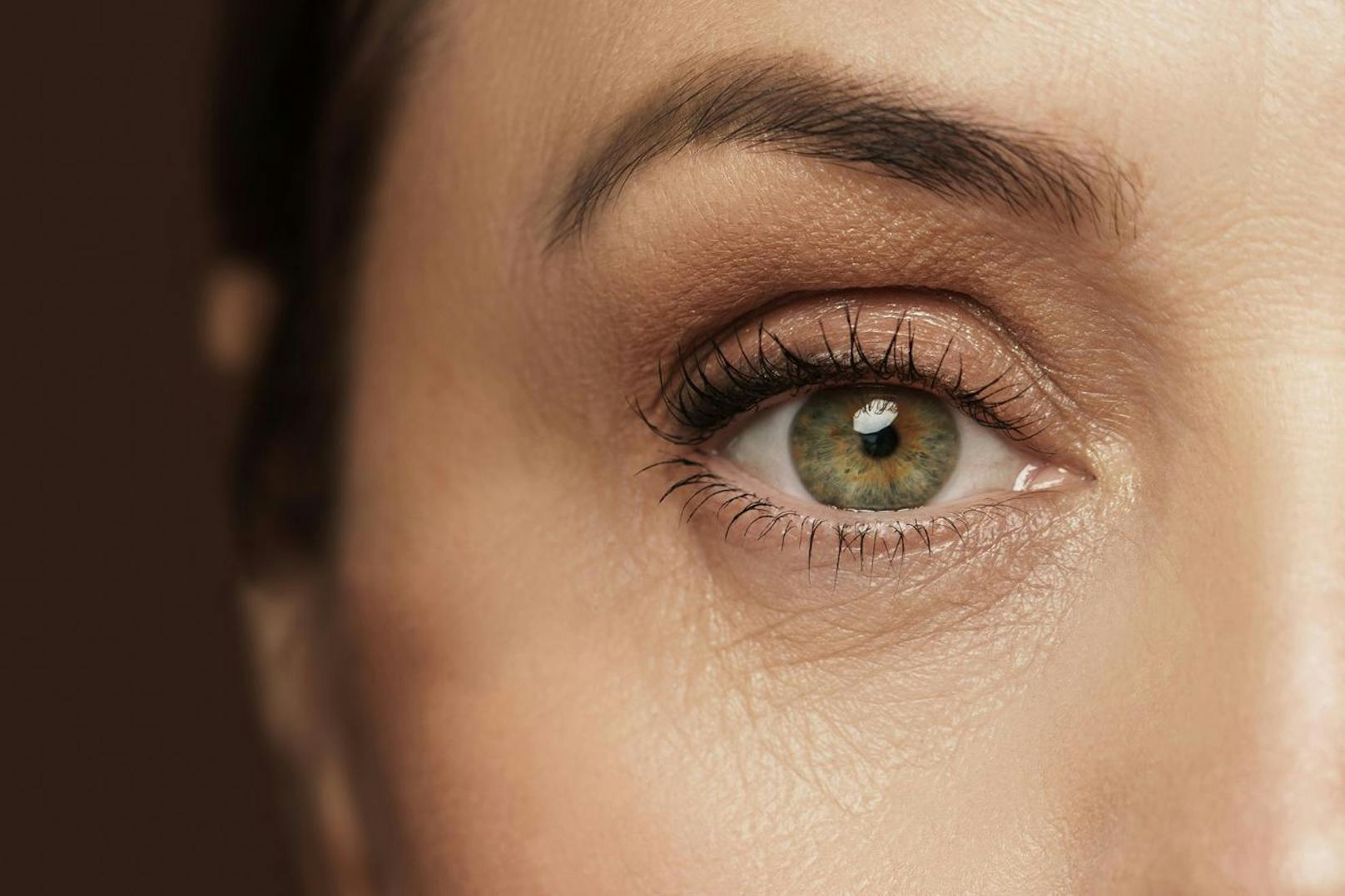 Wer bei einem Augeninfarkt nicht schnell die Symptome erkennt, wird es mit dauerhaften Konsequenzen zu tun haben, die dein Sehvermögen beeinträchtigen.