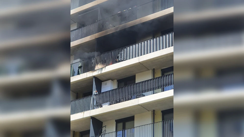 Besorgte Bewohner des Hauses riefen gegen 11.15 Uhr den Notruf.